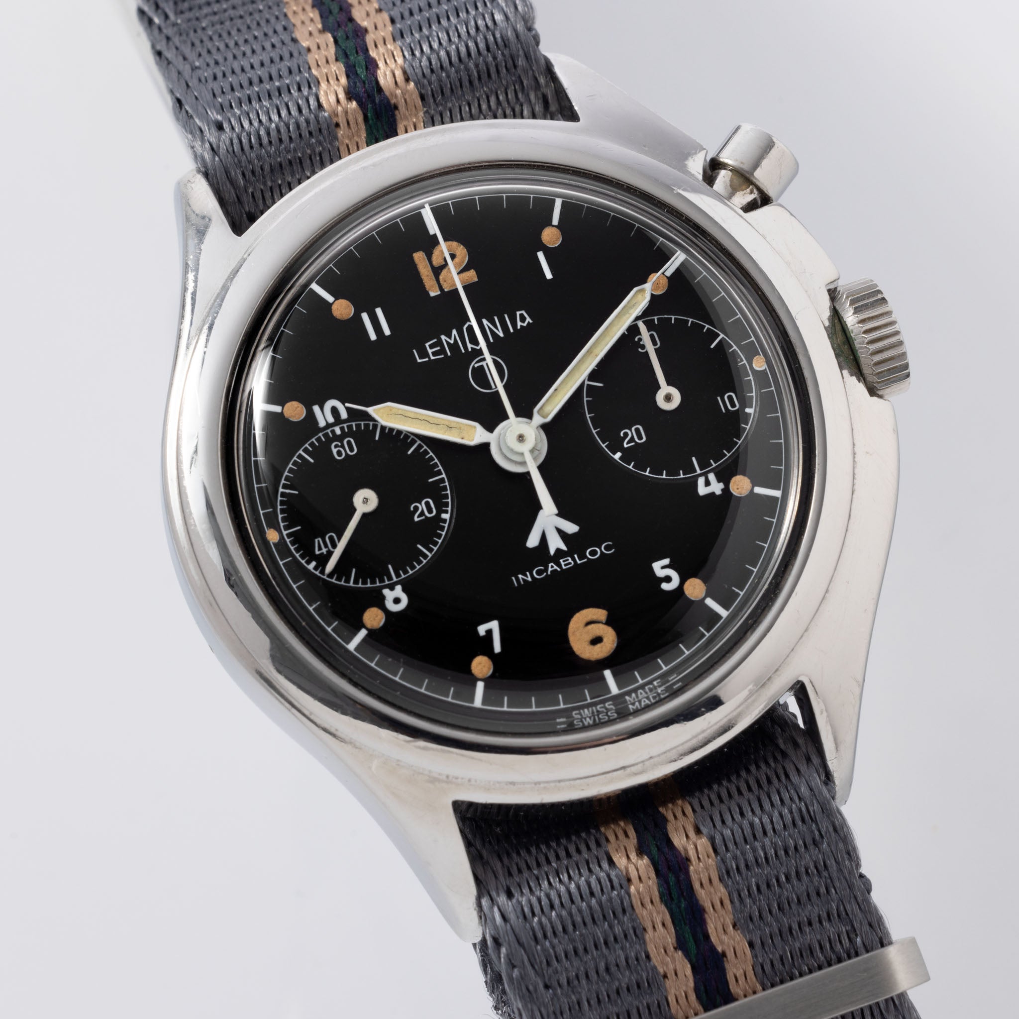 Lemania Monopusher Chronograph Issued to British Armed Forces 6bb 