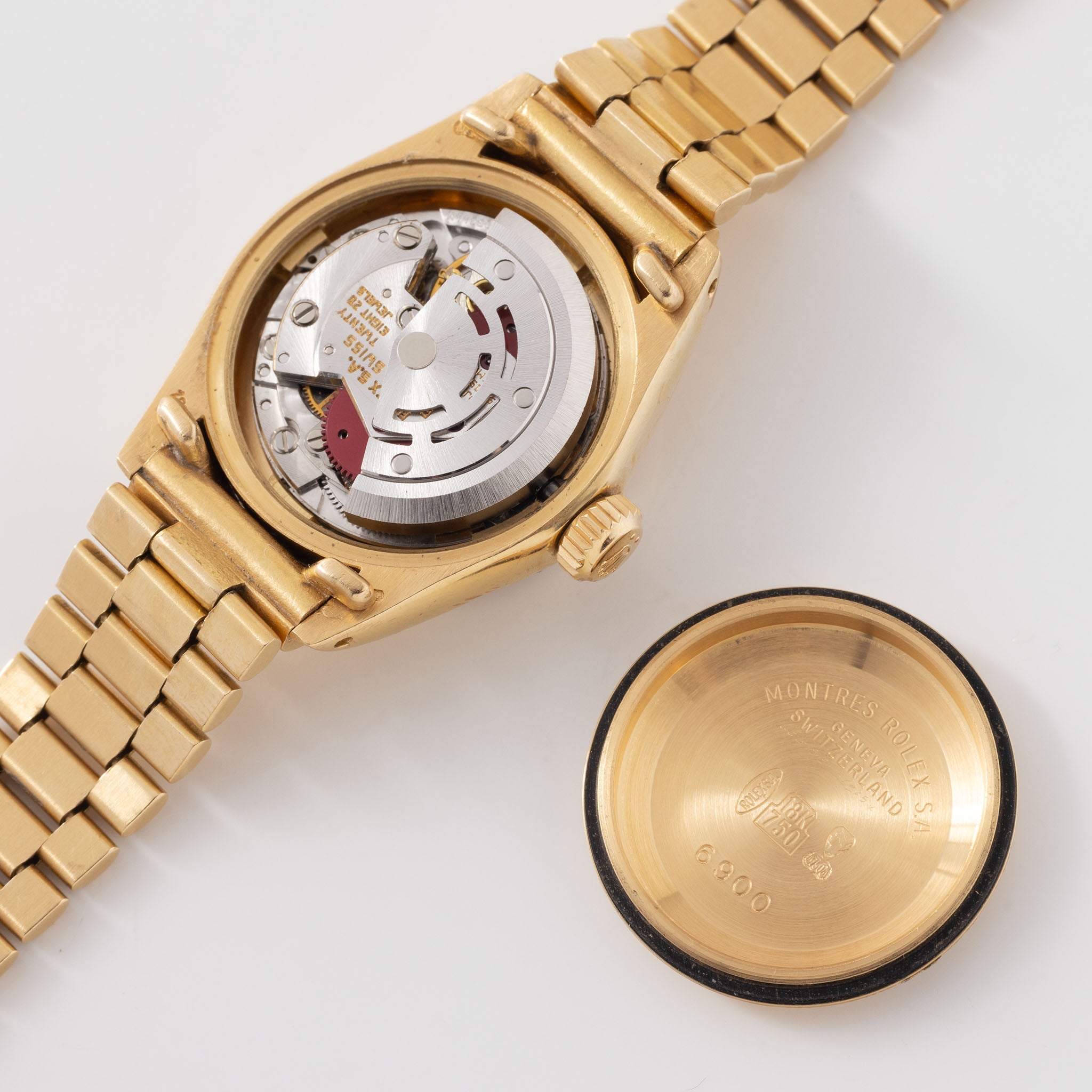 Rolex Datejust red Dégradé dial with diamond markers in 18 k yellow gold ref 6917