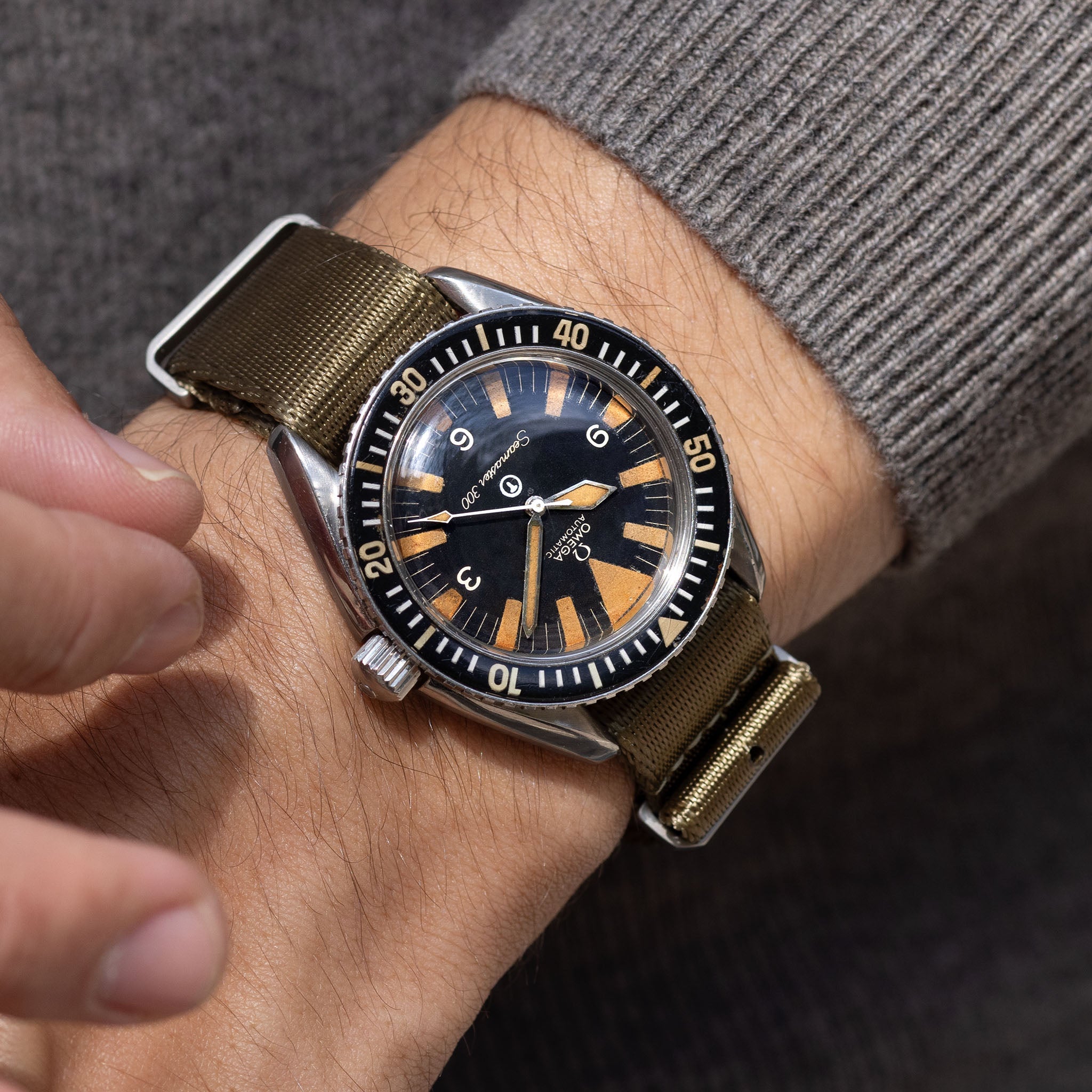 Omega Seamaster 300 British Royal Navy issued ref. 165.024 Mil Spec Circle-T Dial