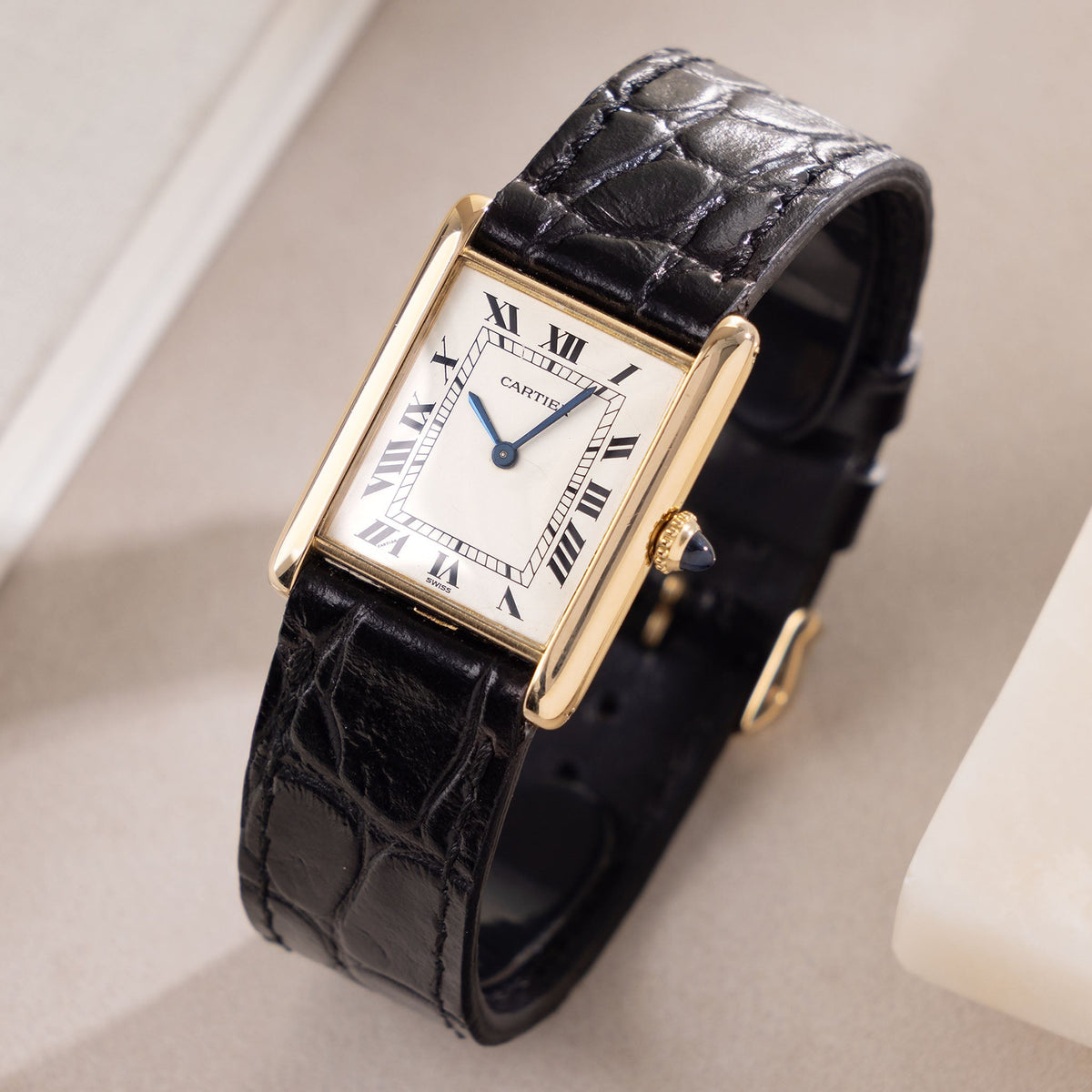 Cartier Tank Louis ultra thin cream dial ref 96019 in 18 k yellow gold