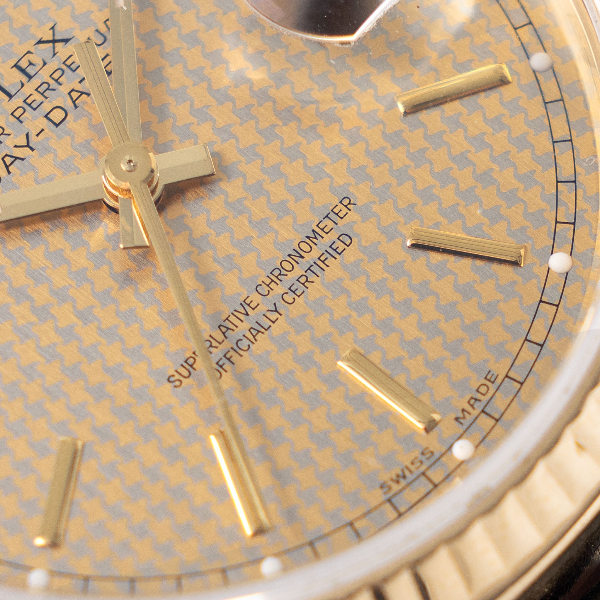 Rolex Day-date Houndstooth dial ref 18038 in 18 k yellow gold