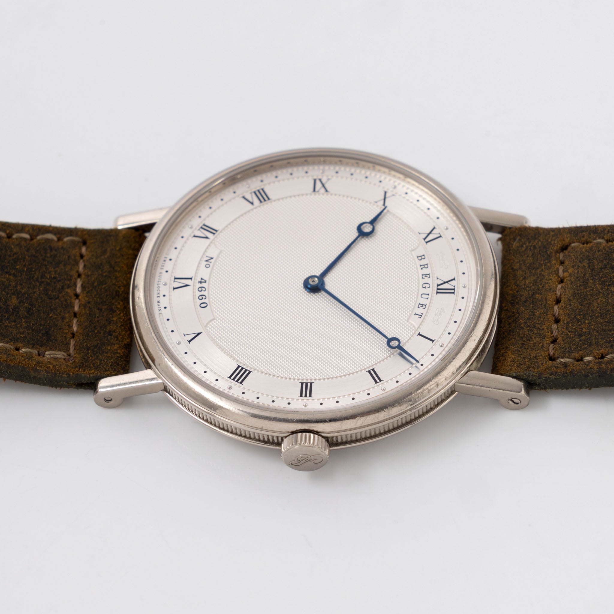 Breguet Classsique Dresswatch ref 5157 Ultra thin automatic Guilloché dial in 18 k white gold