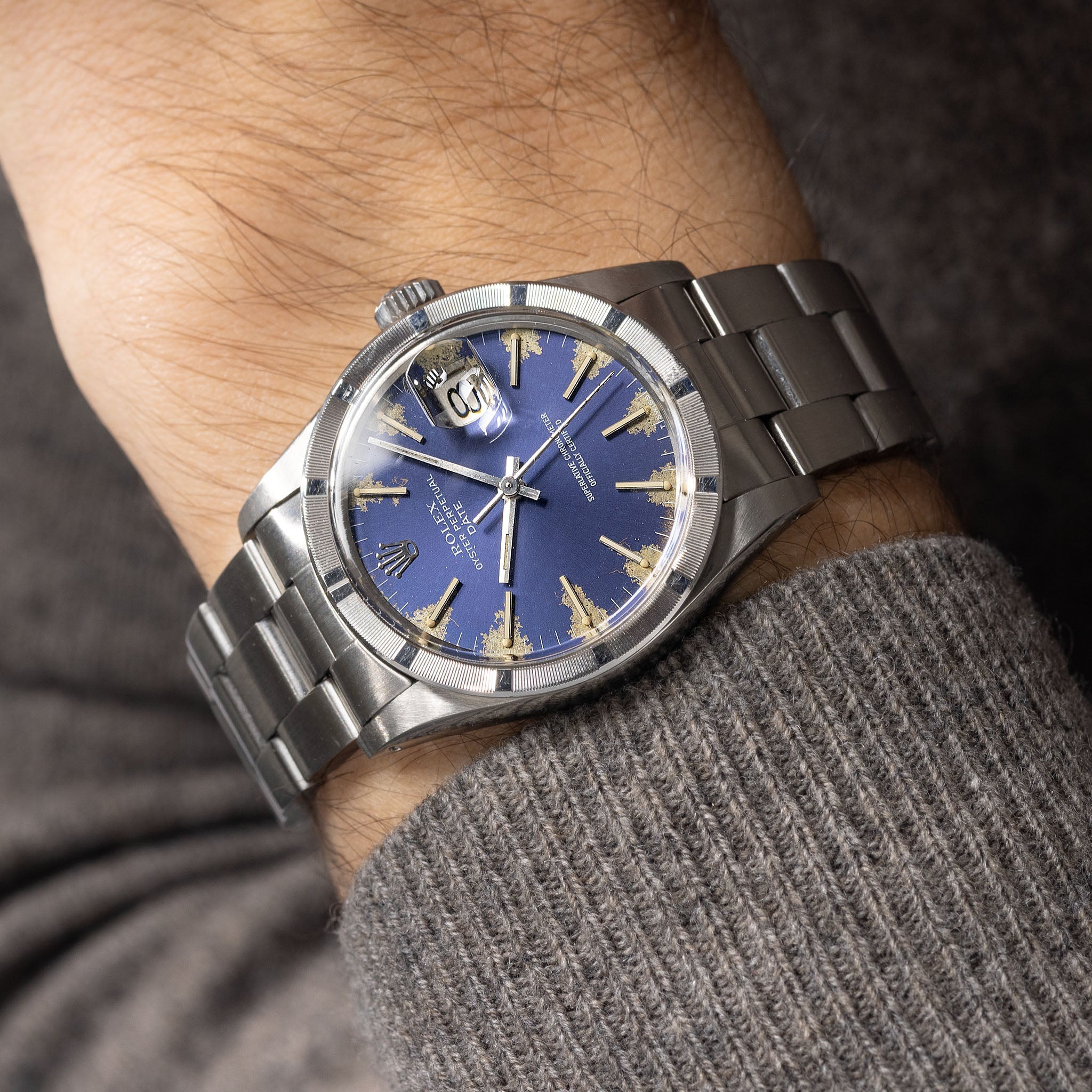 Rolex Oyster-Perpetual Date 1501 Blue Explosion