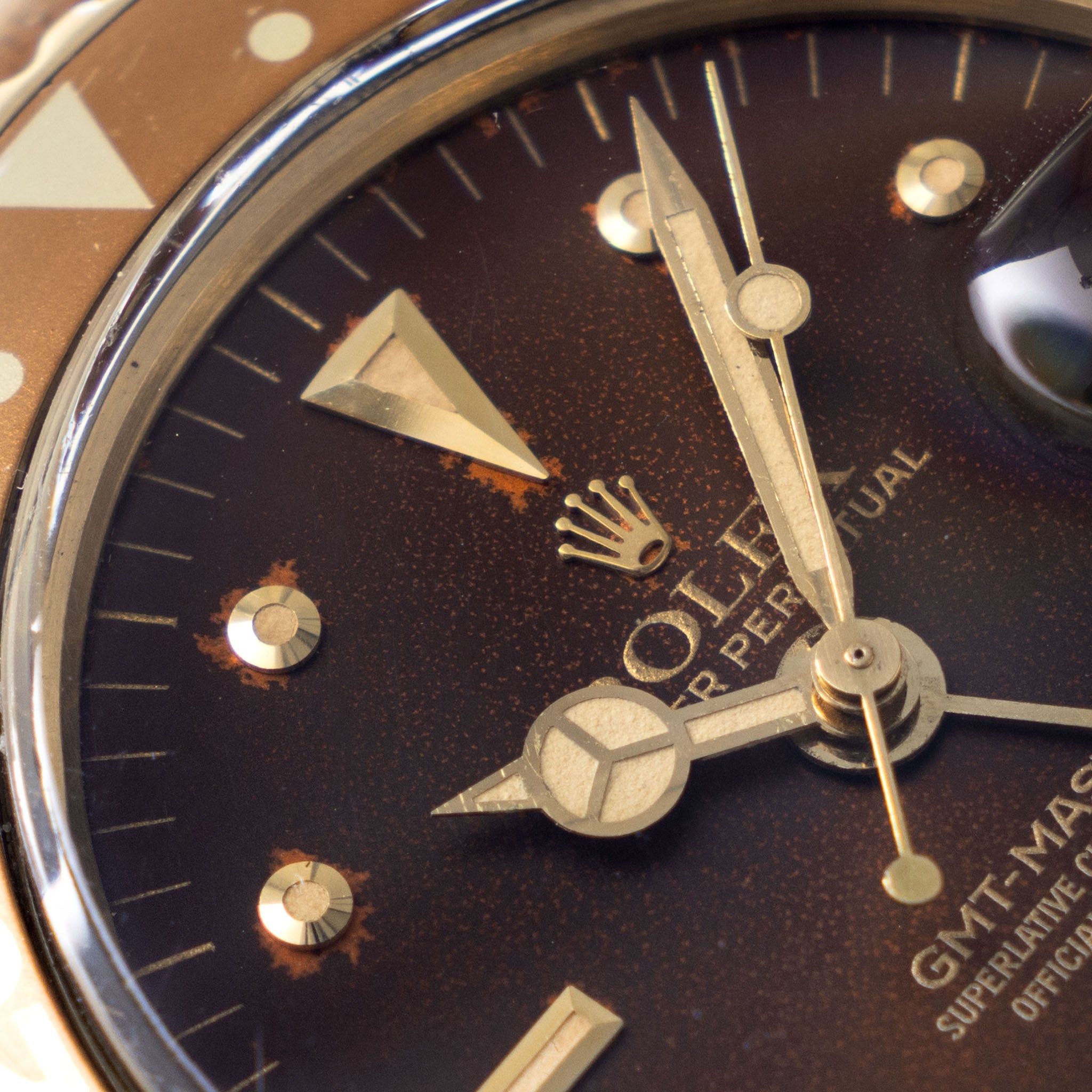 Rolex GMT-Master 1675/8 in 18 k Yellow Gold Brown Nipple Dial