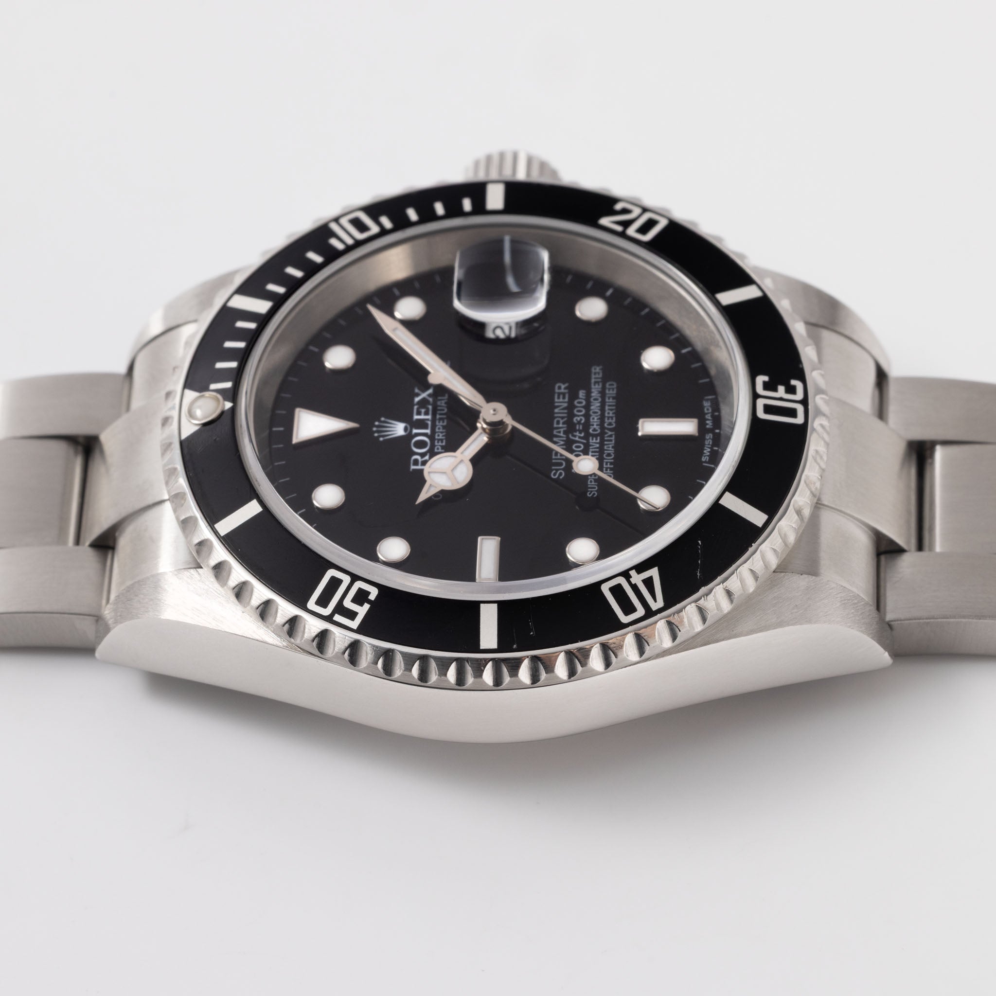 Rolex Submariner Date 16610 Swiss Made Dial No Lug-Holes Case
