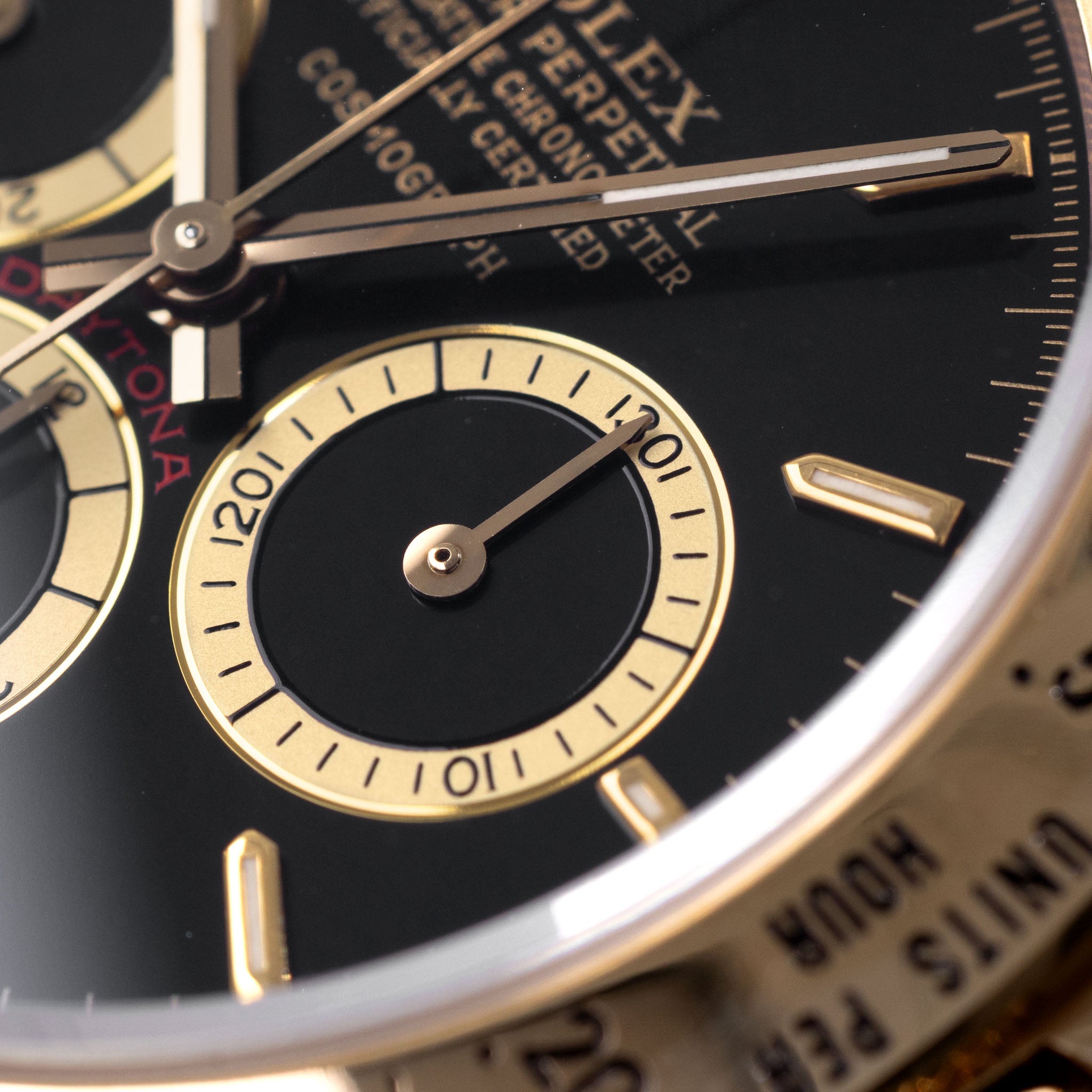 Rolex Cosmograph Daytona 16520 Black Floating Dial in 18k Yellow Gold with Original Guarantee Paper and Accessories