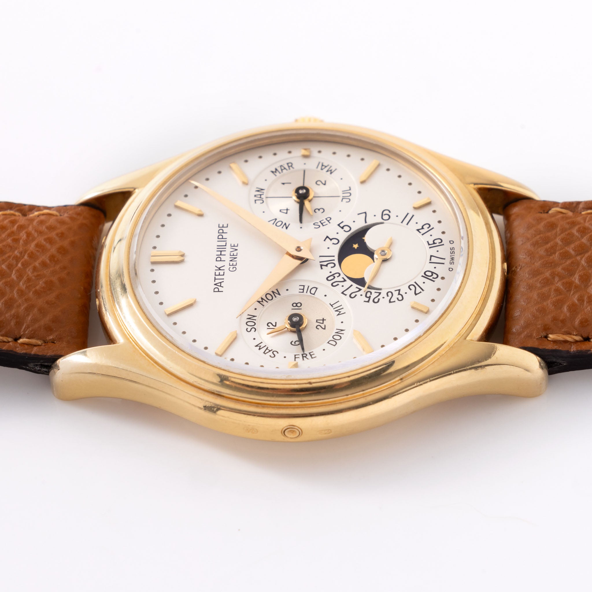 Patek Philippe Perpetual Calendar 3940J Second Series with Original Paper