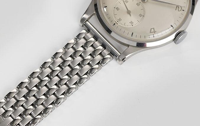 Omega Calatrava Dresswatch 1940s Large Case 38mm
