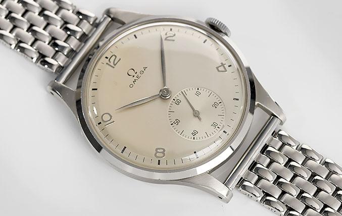 Omega Calatrava Dresswatch 1940s Large Case 38mm