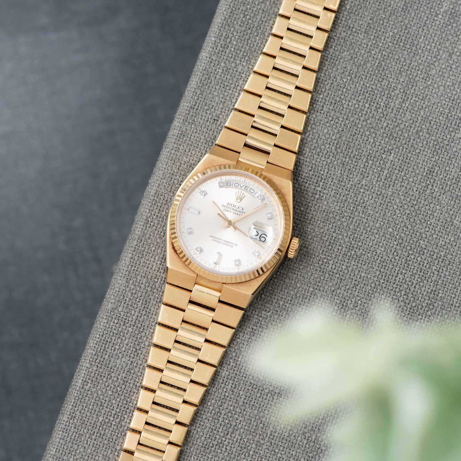 Rolex Oysterquartz Yellow Gold Day-Date 19018