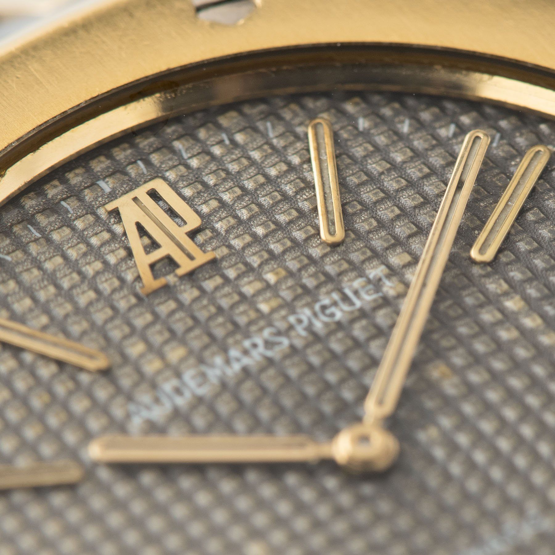 Audemars Piguet Jumbo Royal Oak Steel and Gold ref.5402SA