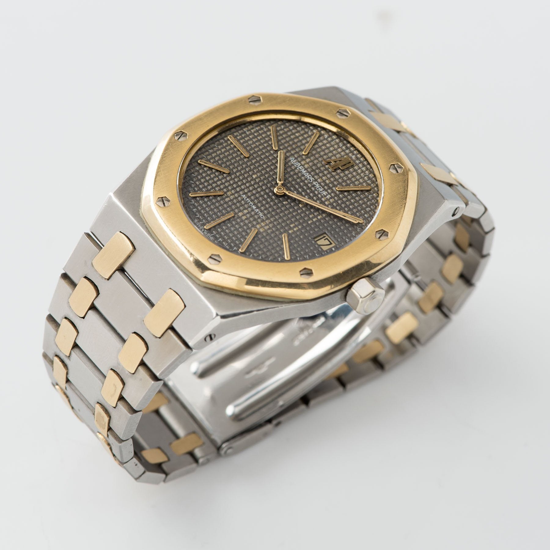 Audemars Piguet Jumbo Royal Oak Steel and Gold ref.5402SA