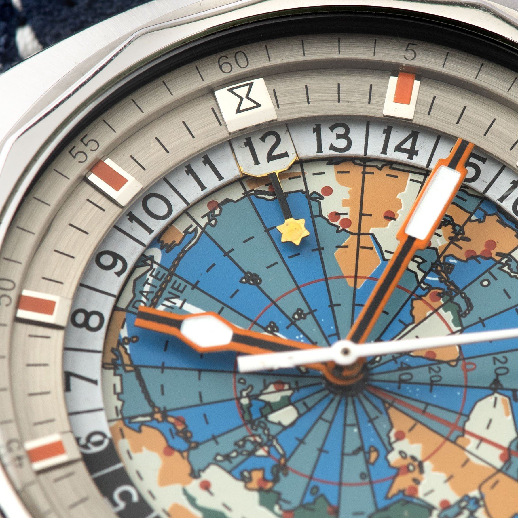 Edox Geoscope World Timer 1970s with Two-crown super compressor design