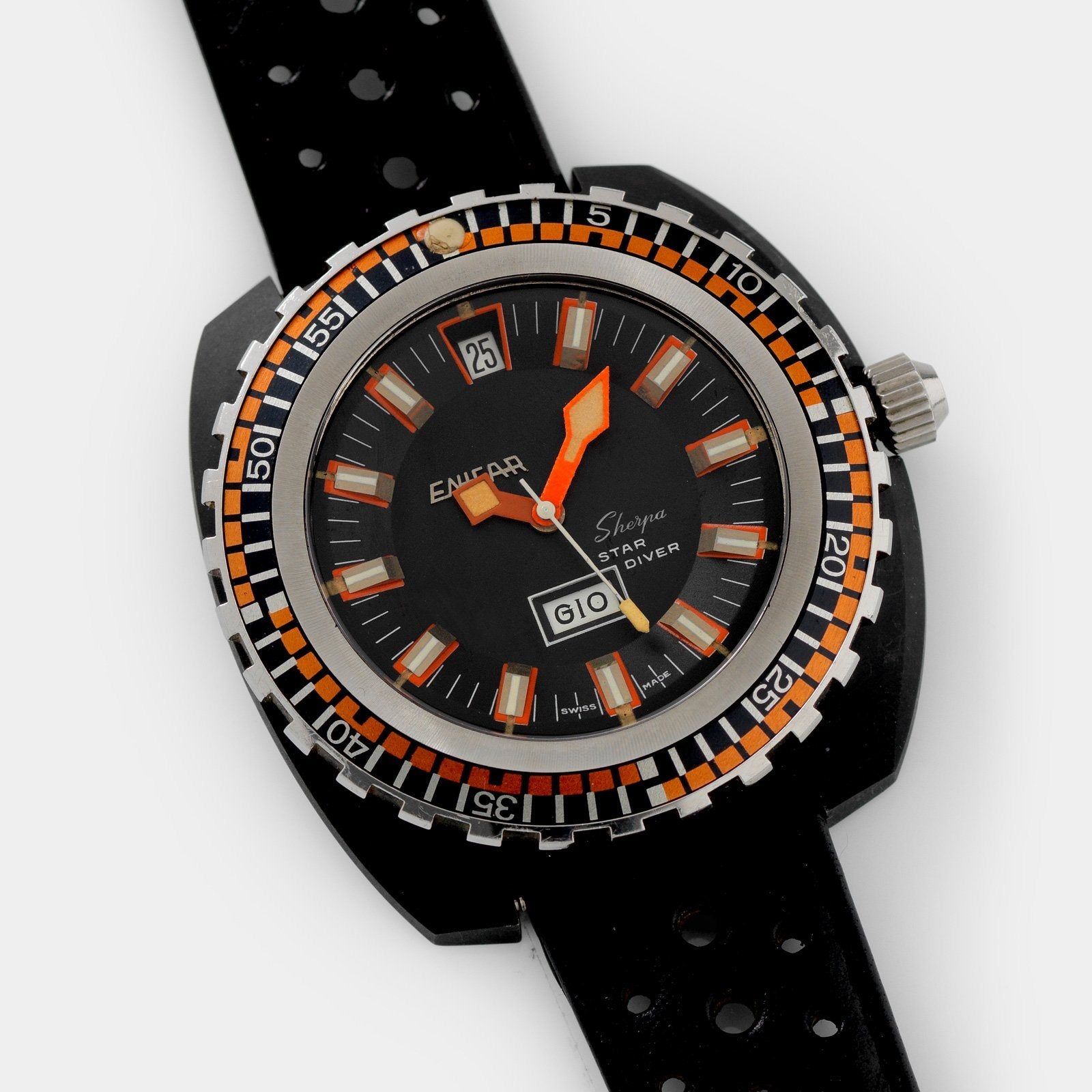 Enicar Sherpa Star Diver 147-05-02 black PVD coated steel case