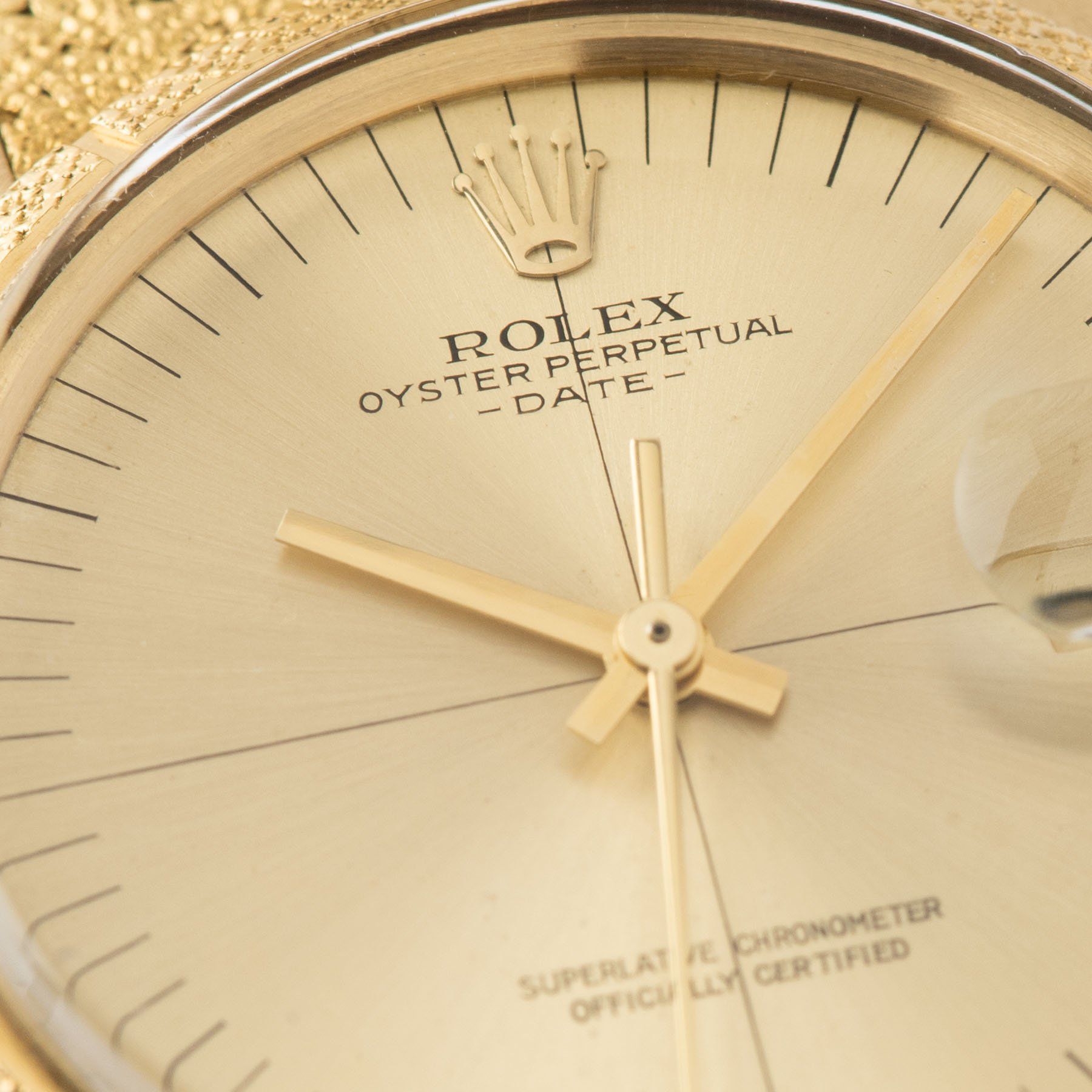 Rolex Date 1510 Yellow Gold Zephyr crosshair dial