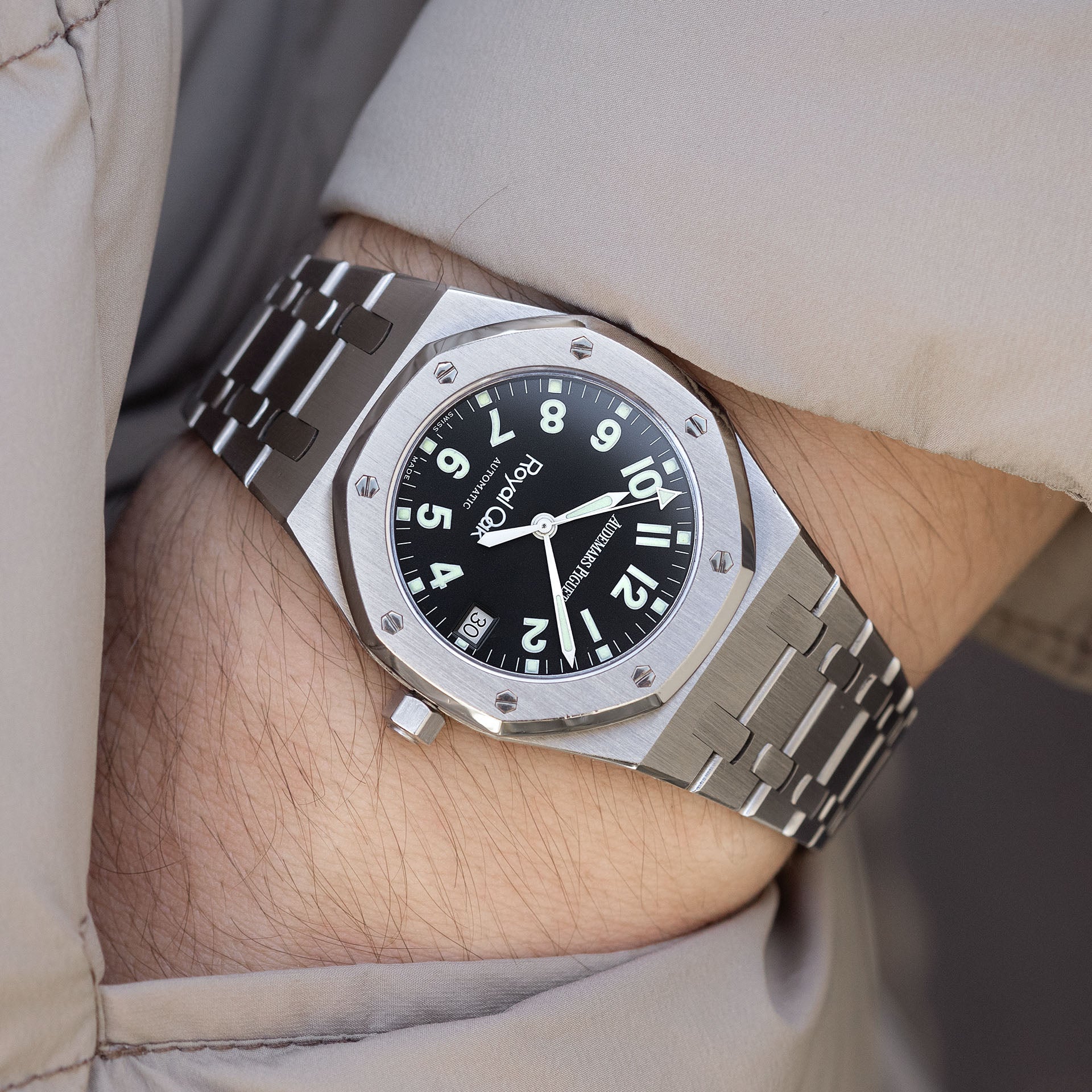 Audemars Piguet Royal Oak 14790 Steel Military Dial