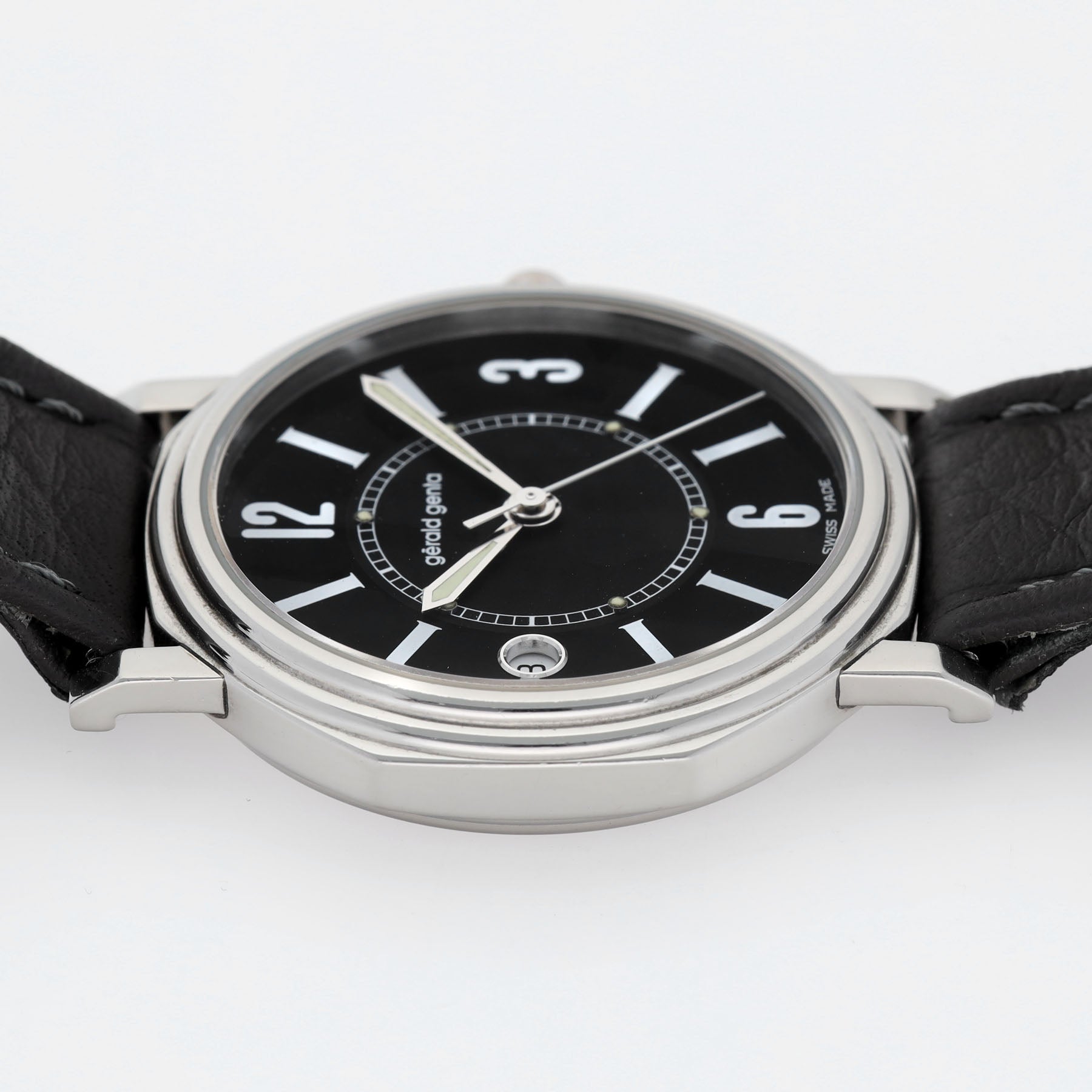 Gerald Genta Octo Black dial ref. g35587