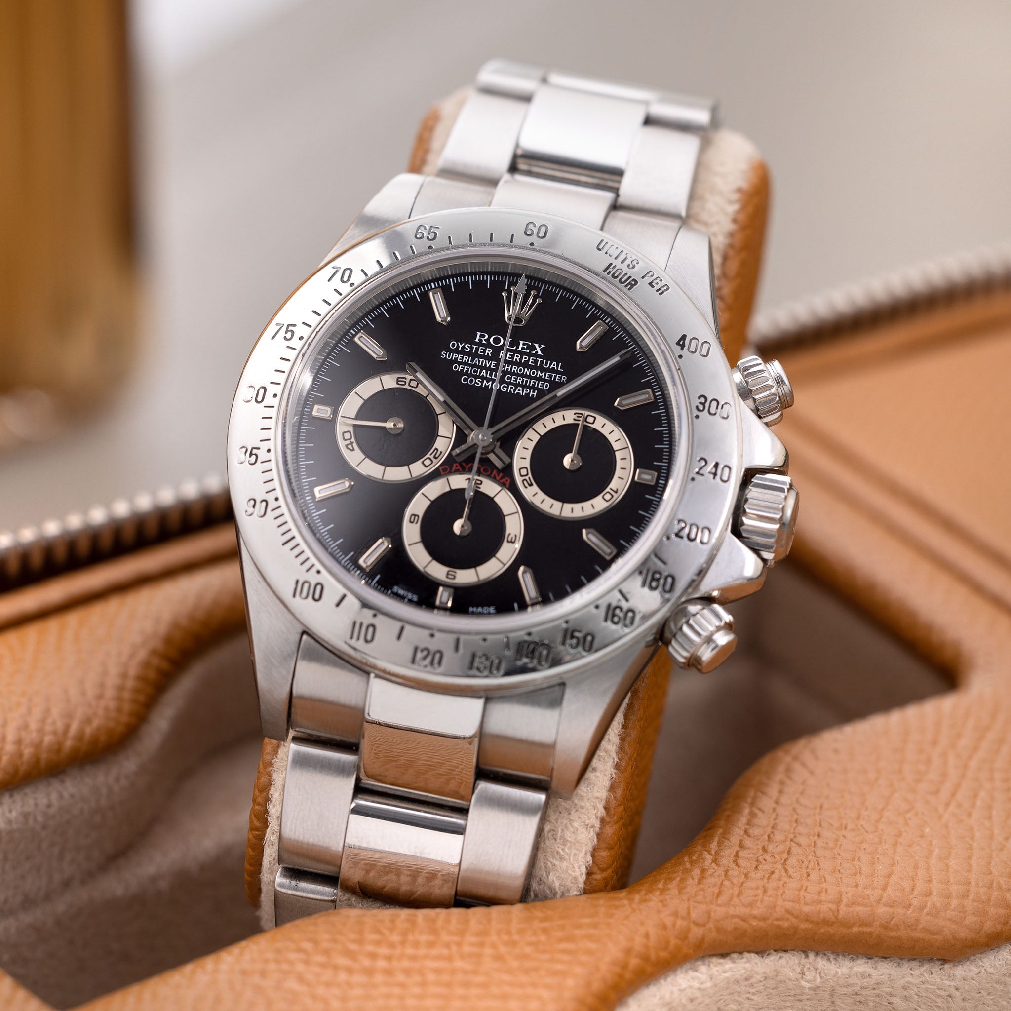 Rolex Cosmograph Daytona 16520 A-Series Black Dial
