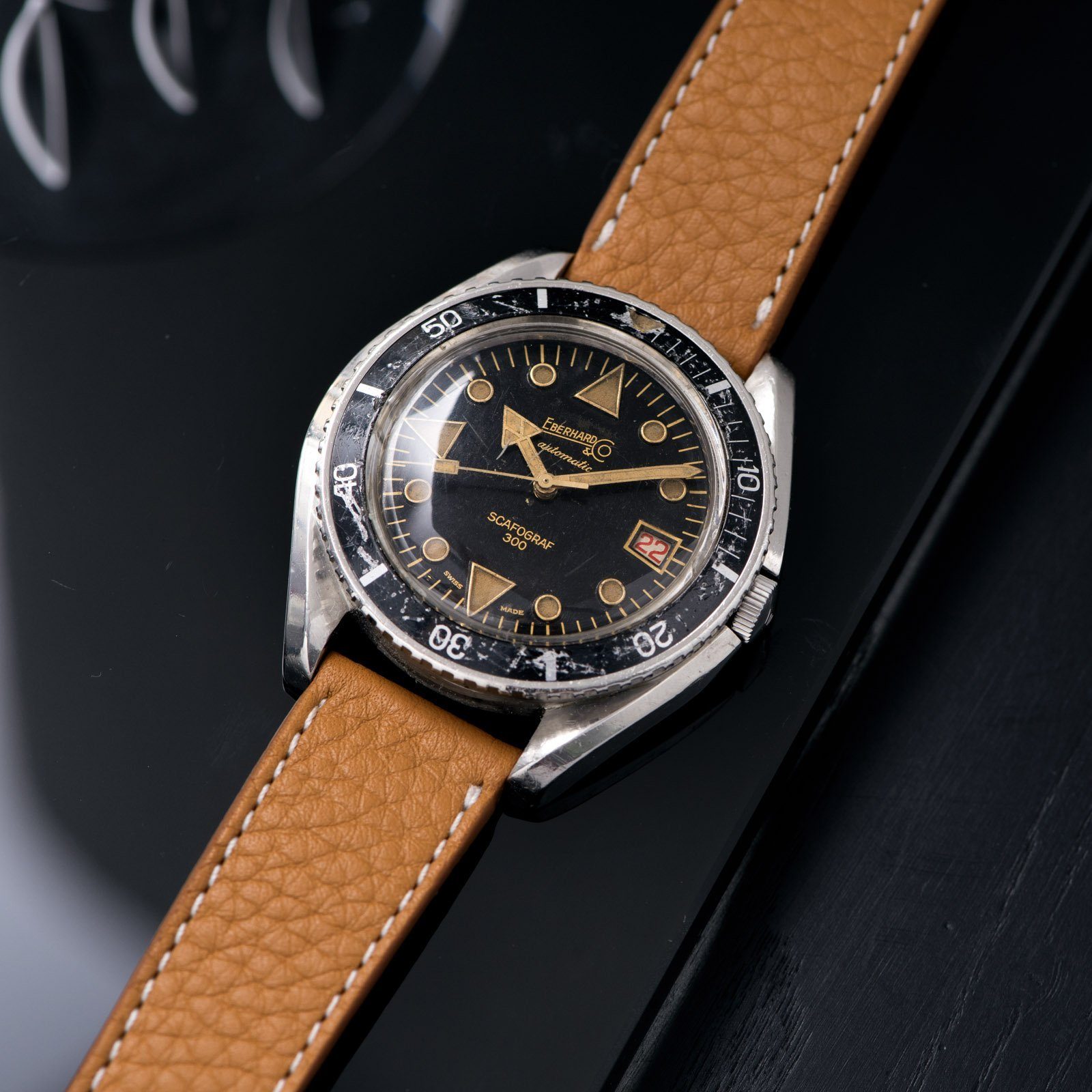 Eberhard Scafograf 300 Black Gilt Dial