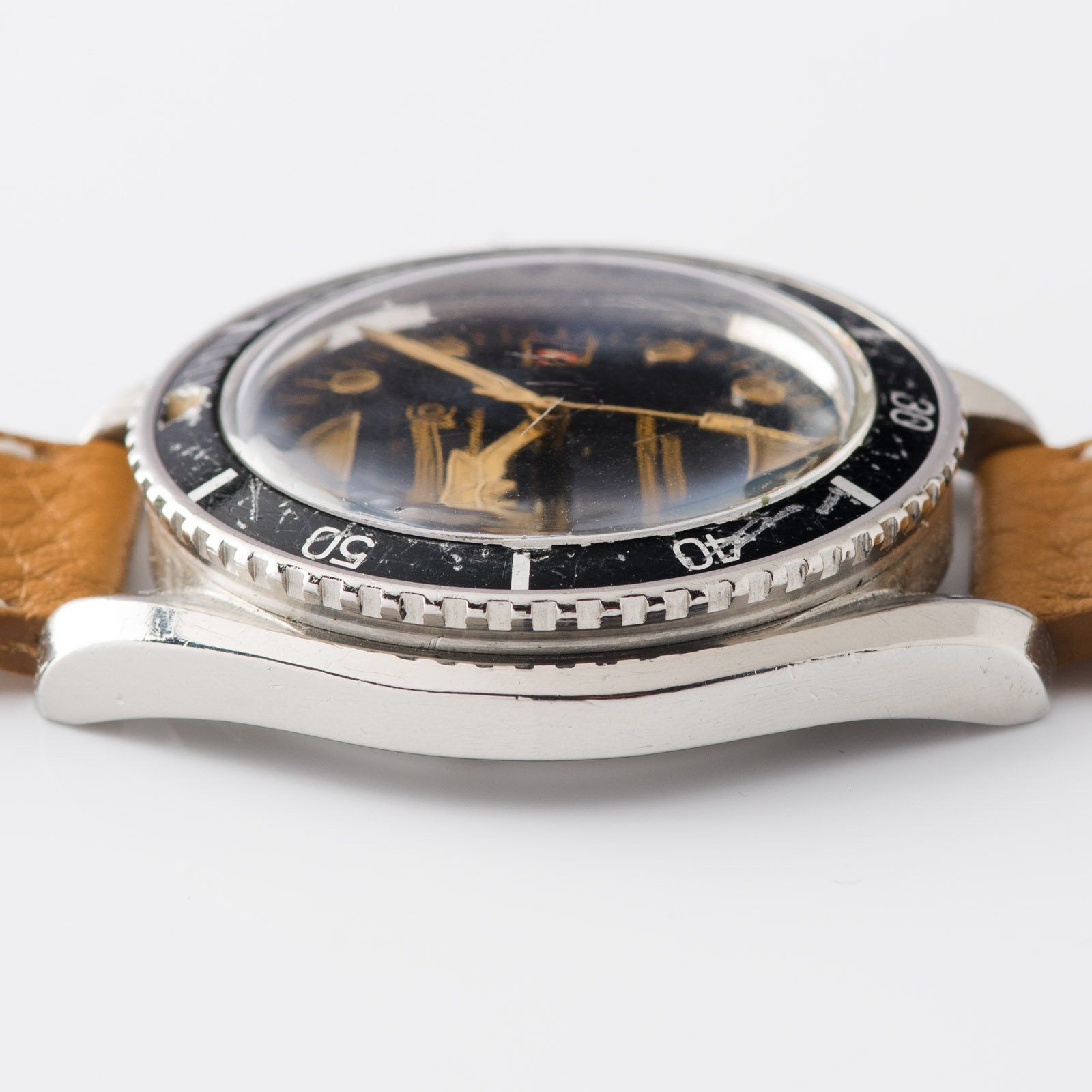 Eberhard Scafograf 300 Black Gilt Dial