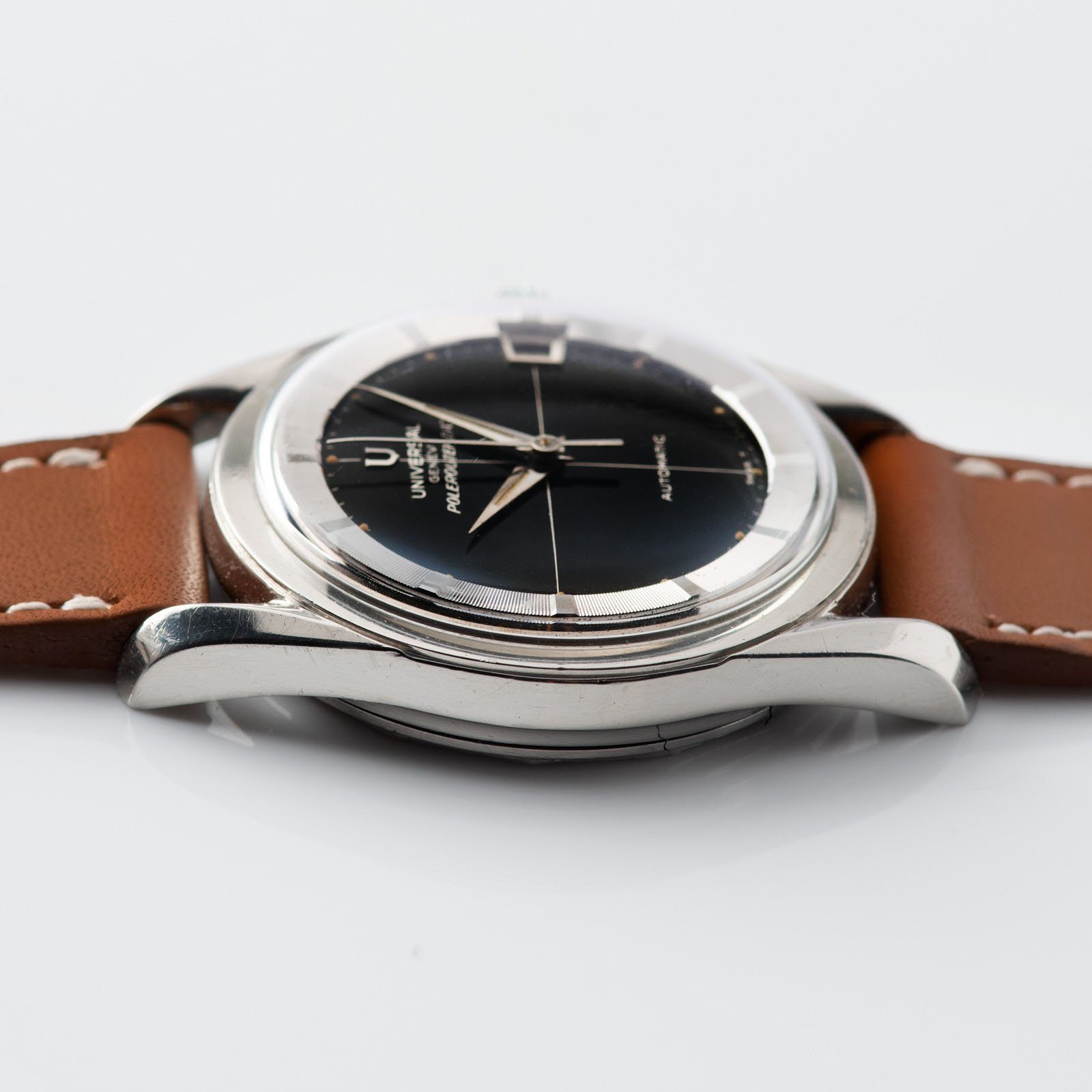 Universal Geneve Polerouter Date Gilt Dial Ref 317537
