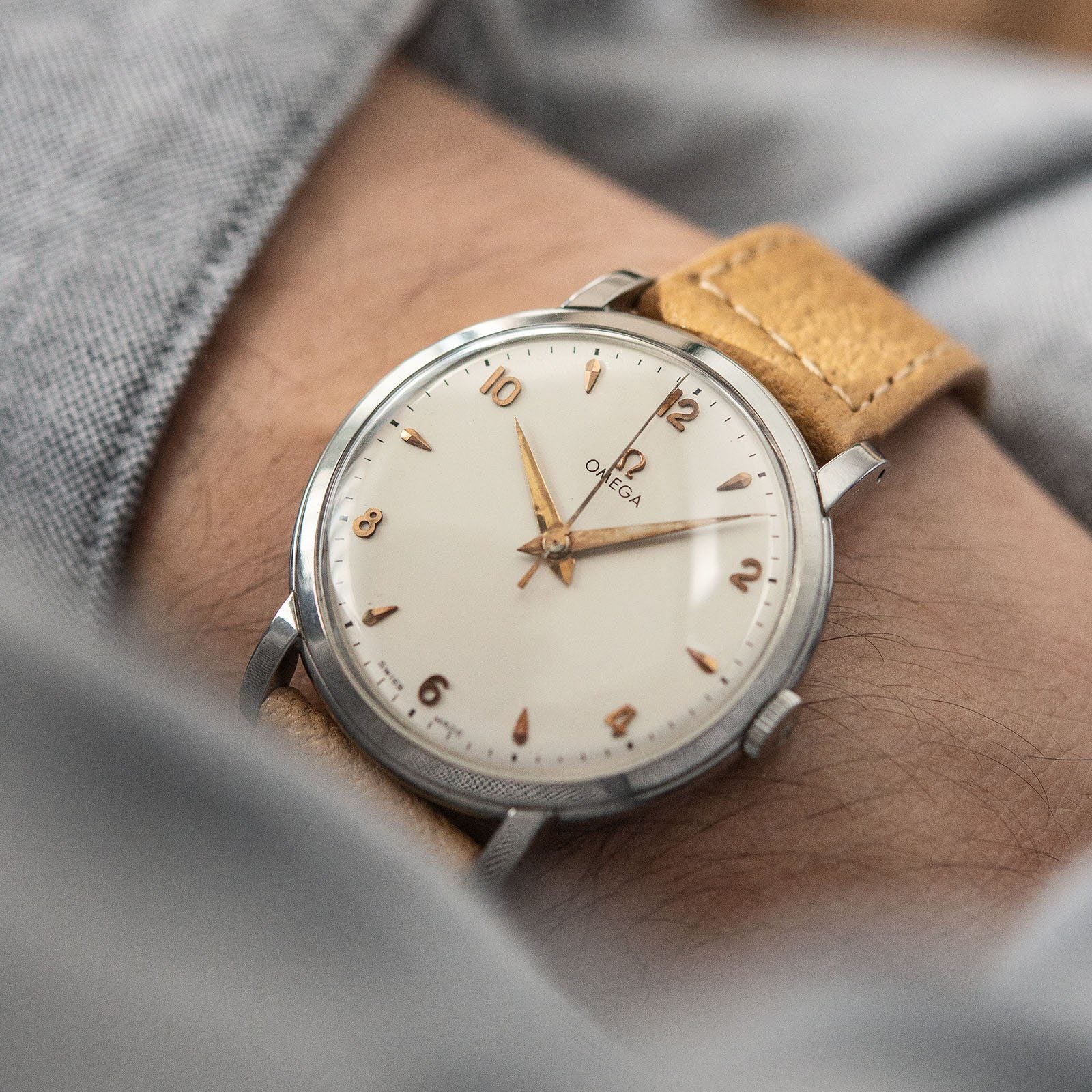 Omega Oversize Steel Dress Watch Reference 2545-1 wrist watch in 39 mm