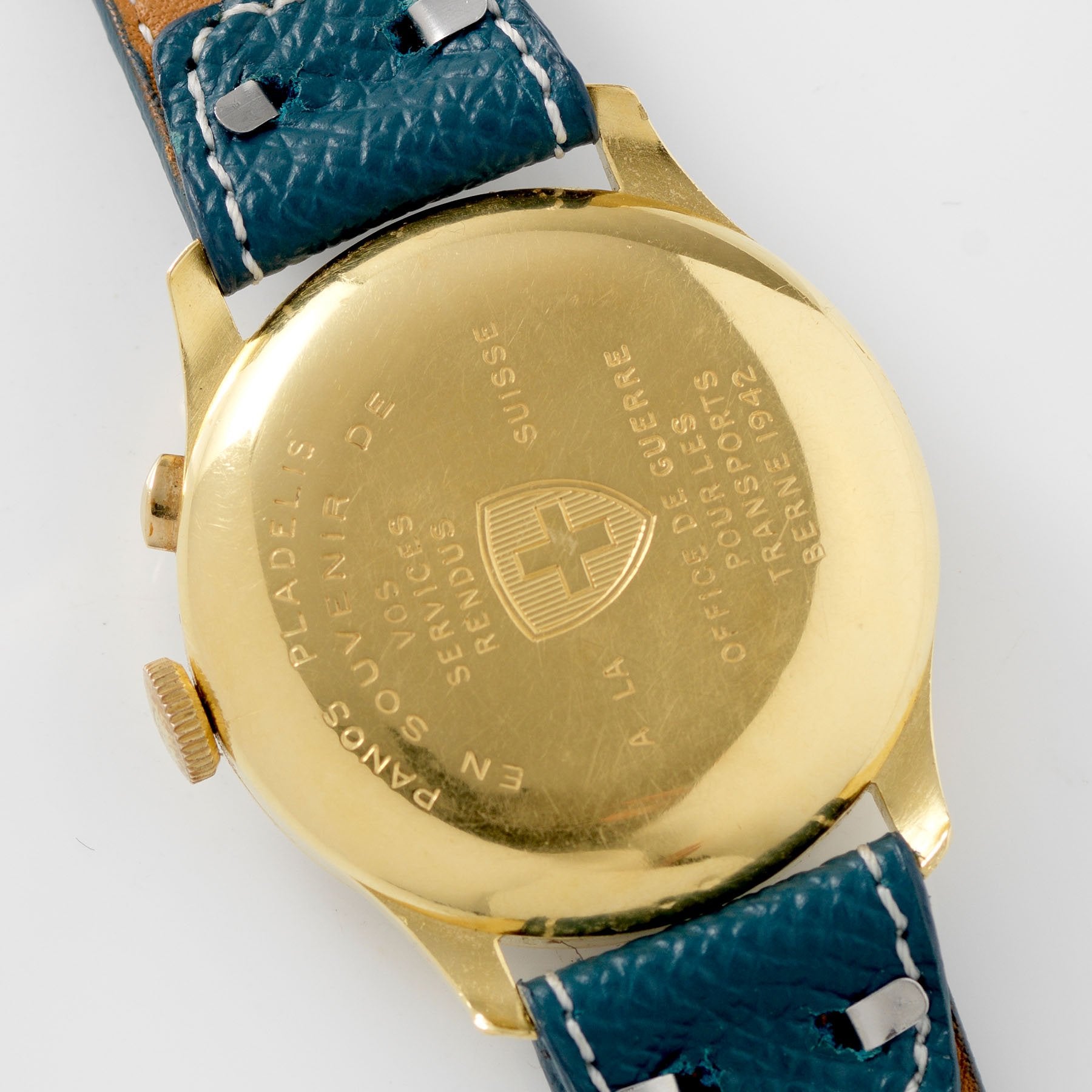 Ulysse Nardin Yellow Gold Mono Pusher Chronograph in 18 yellow gold