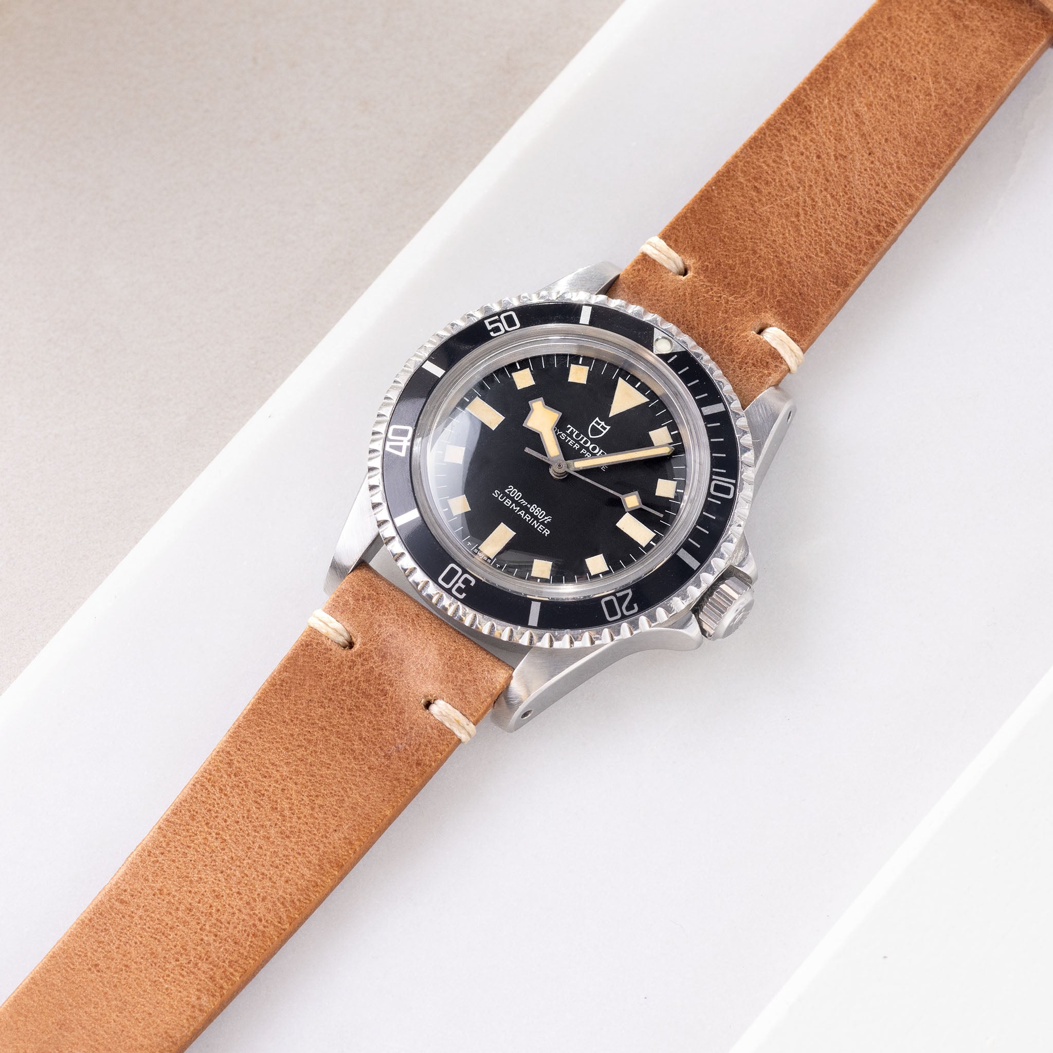 Brown_Pull_Up_Leather_Watch_Strap_Tudor_Snowflake