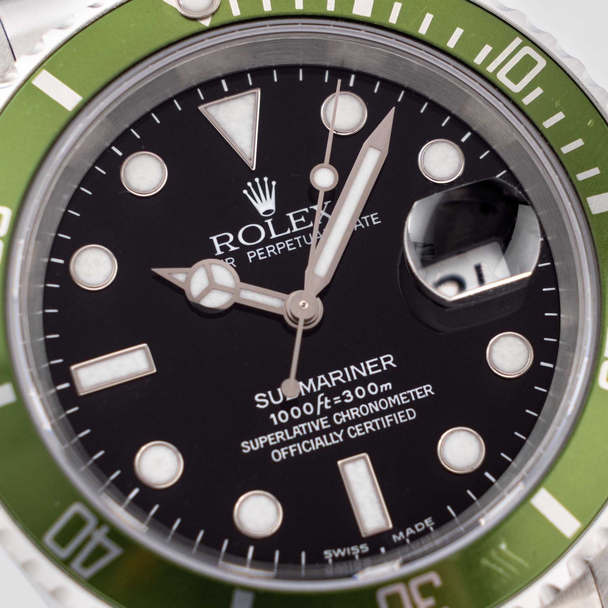 Rolex 16610 LV “Kermit” Flat 4 Box and Paper Set