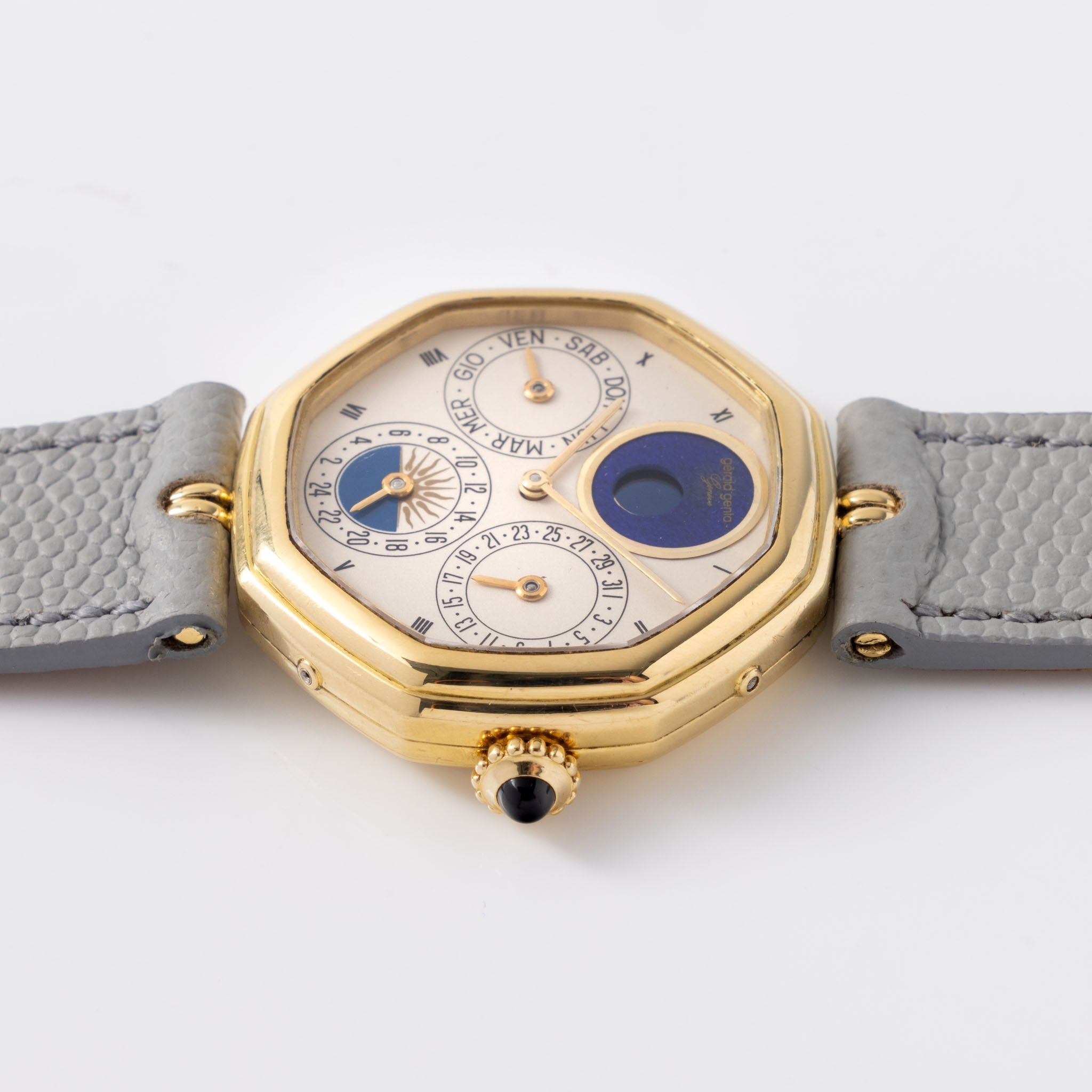 Gerald Genta “Succes“ Day Date Moon-Phase Cream Dial in 18 k yellow gold ref G2747 43