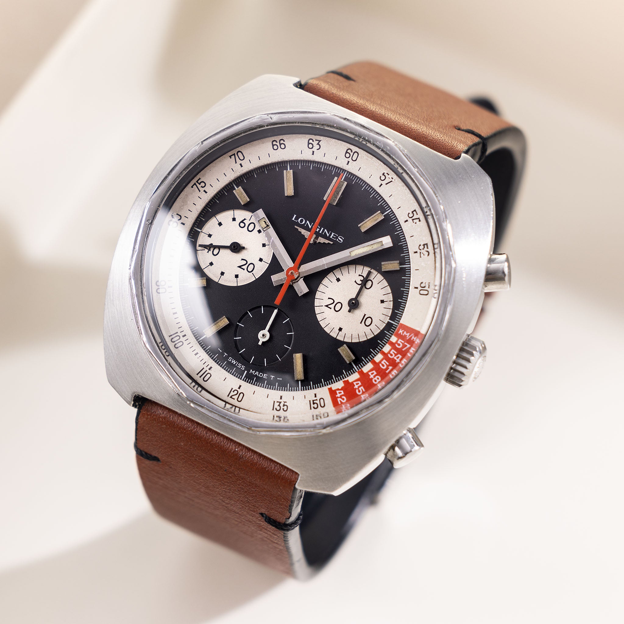 Longines Chronograph "Exotic Singer Dial" Ref. 8226