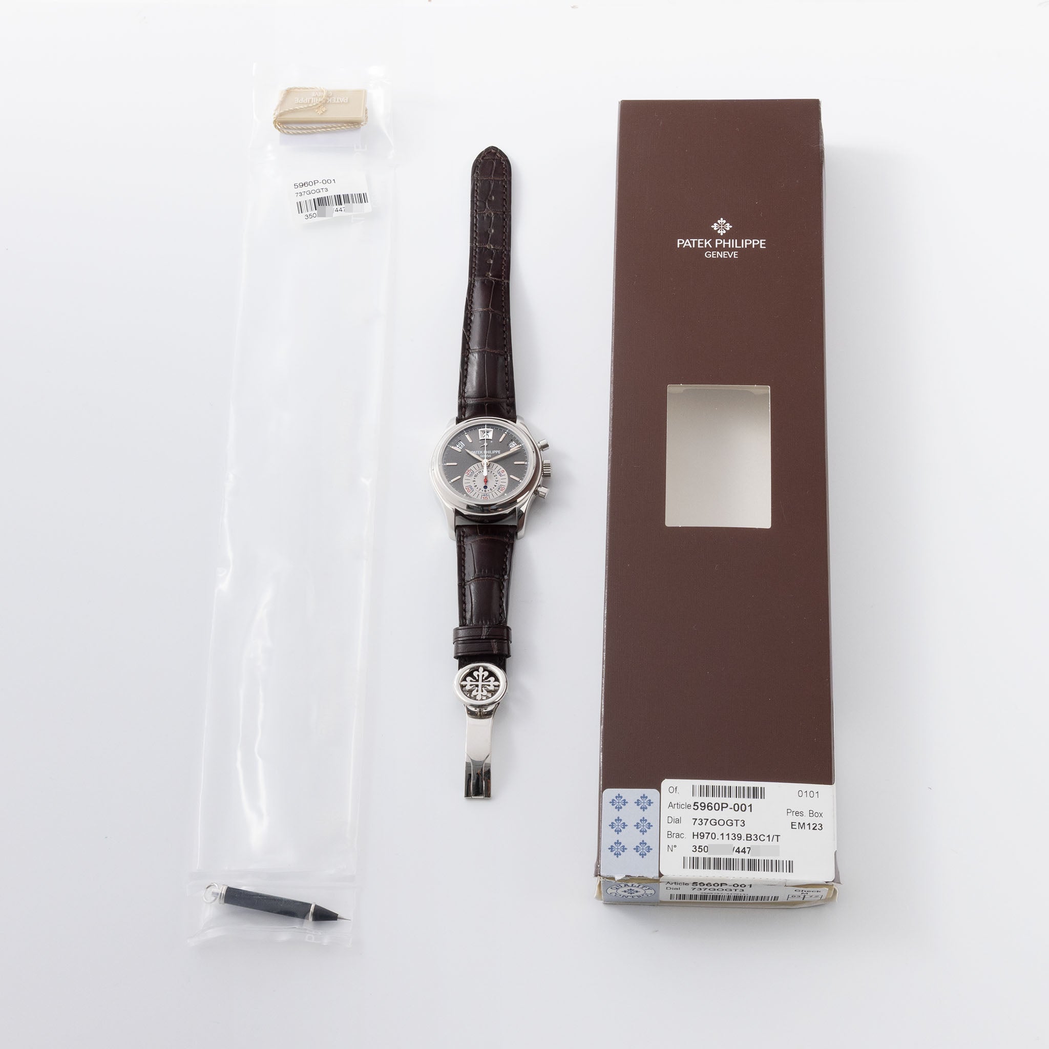 Patek Philippe Annual Calendar Flyback Chronograph 5960P in Platinum Execution Grey dial Full Set