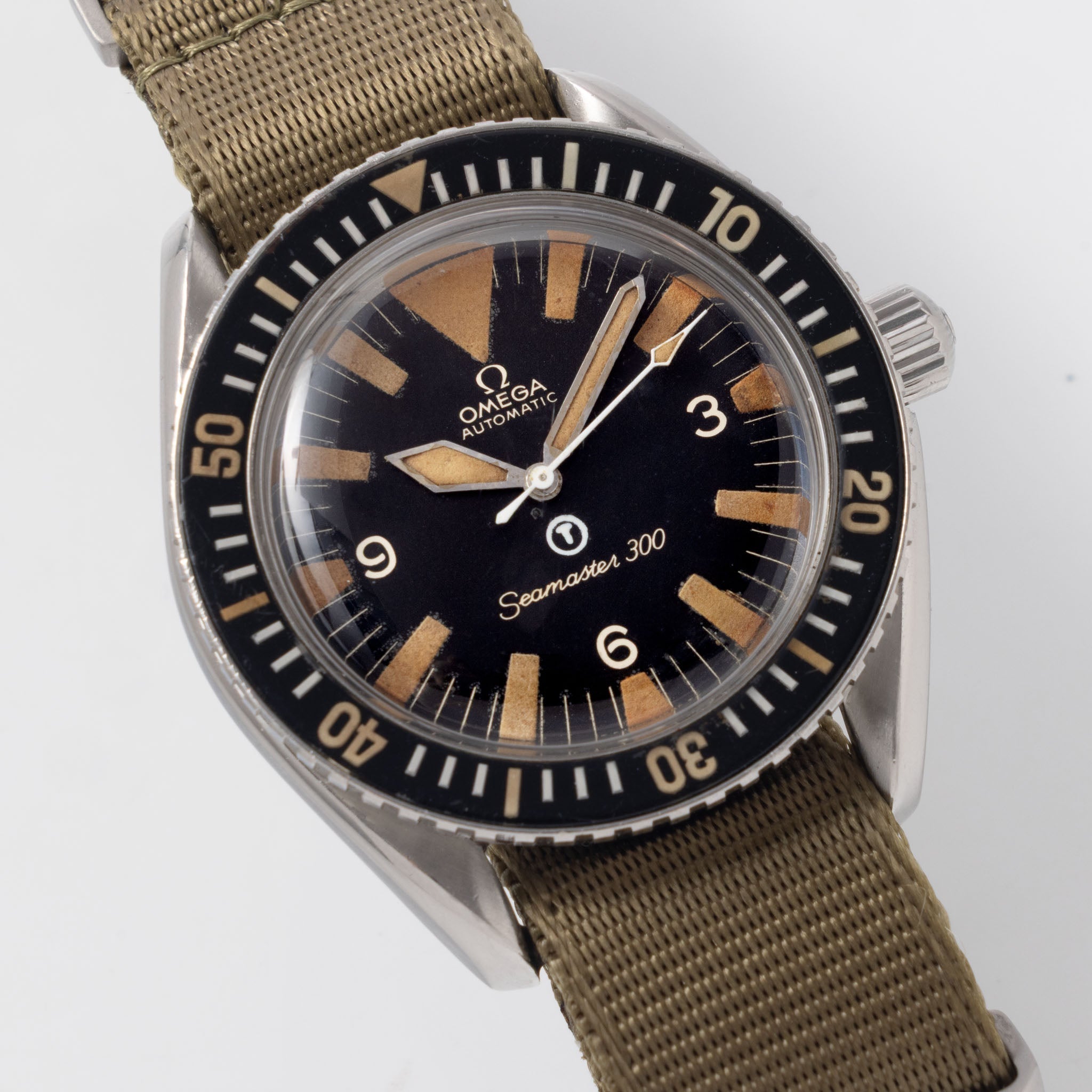 Omega Seamaster 300 British Royal Navy issued ref. 165.024 Mil Spec Circle-T Dial