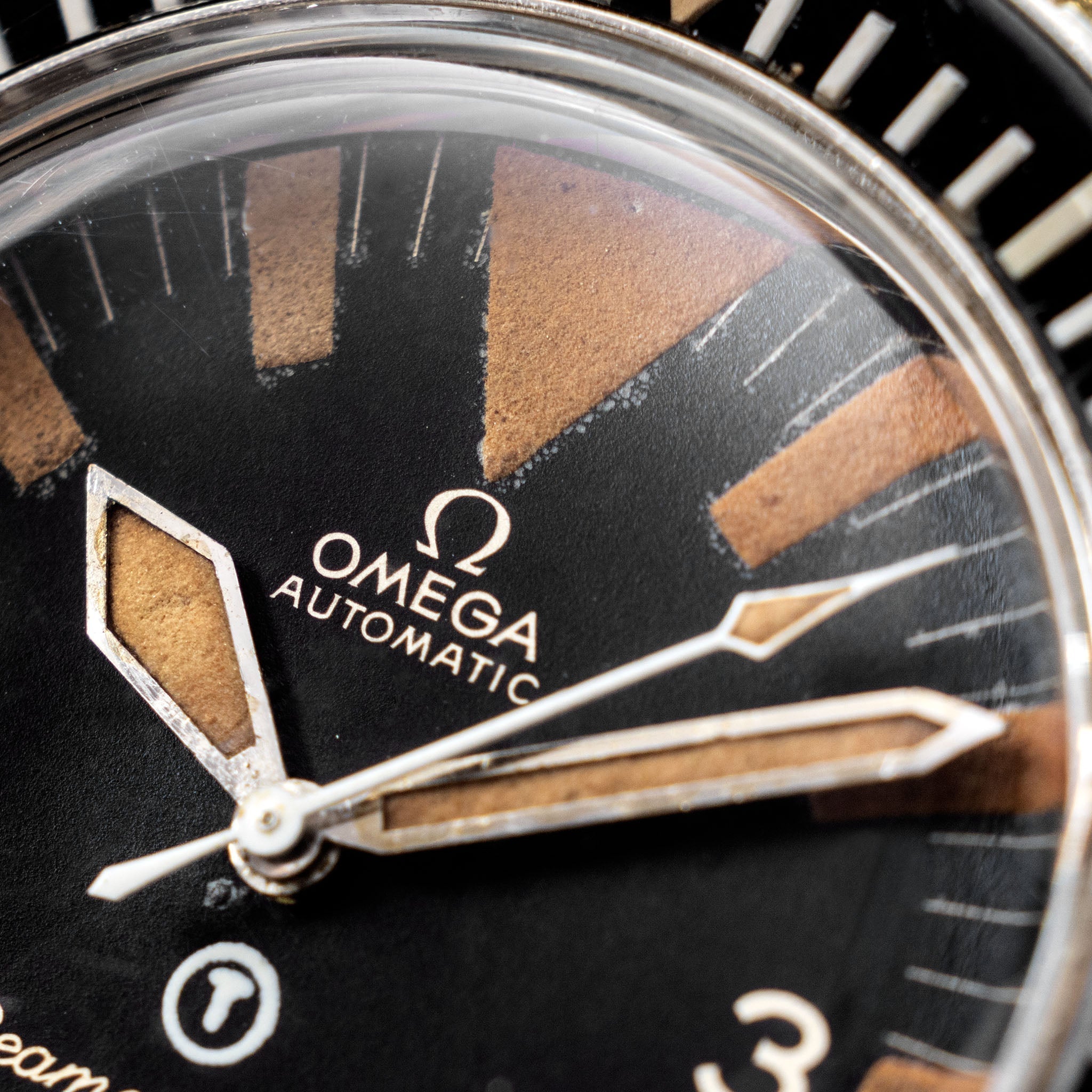 Omega Seamaster 300 British Royal Navy issued ref. 165.024 Mil Spec Circle-T Dial