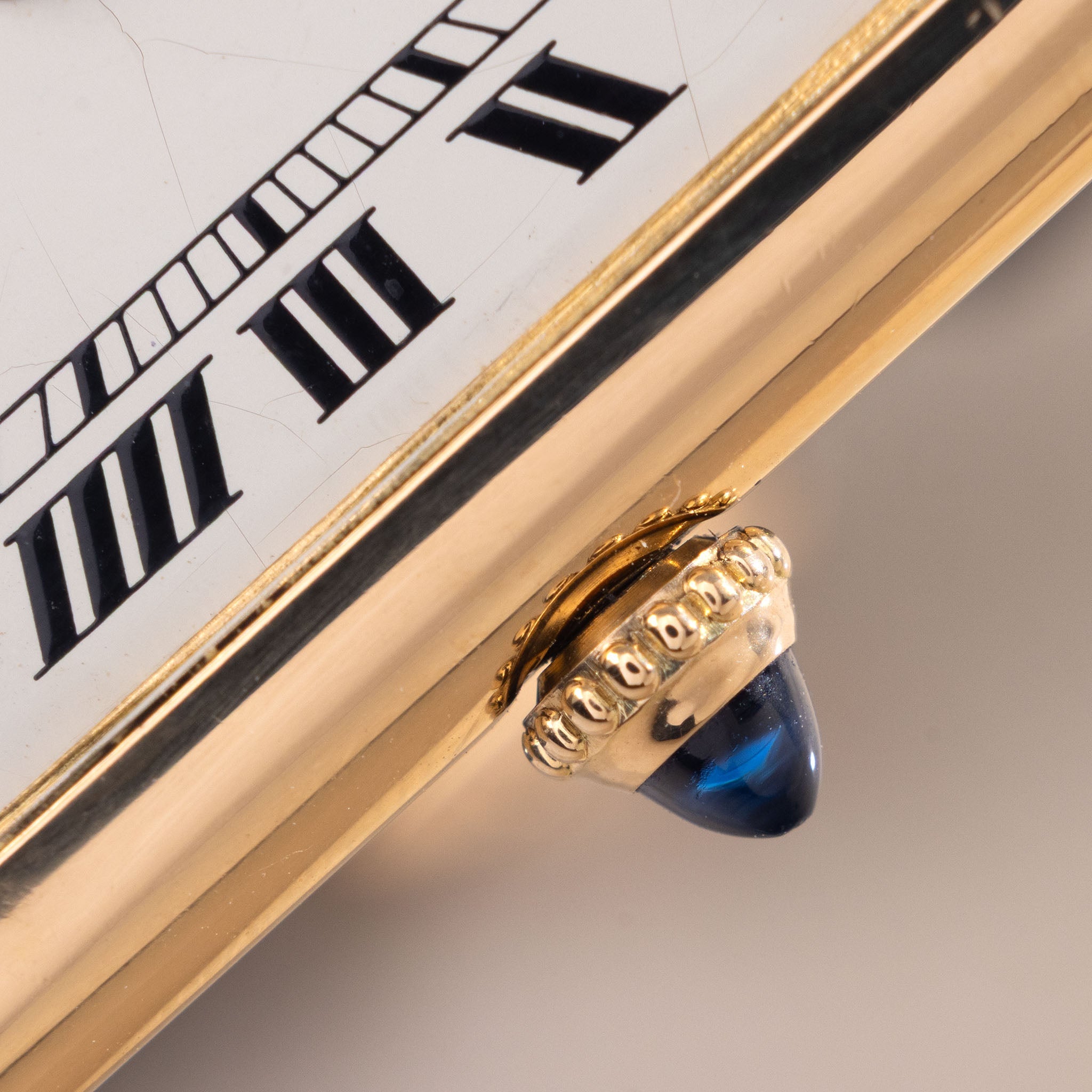 Cartier Tank Louis  ultra thin cream dial ref 96019 in 18 k yellow gold