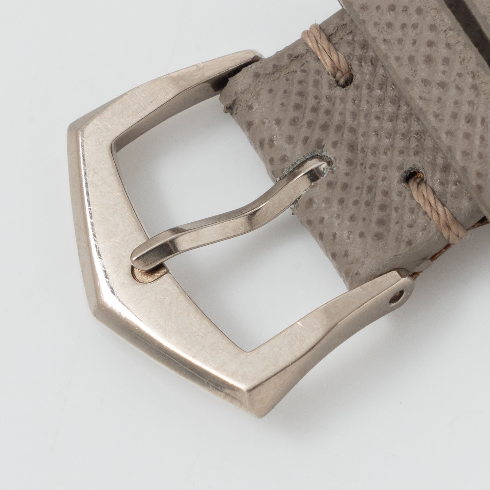 Patek Philippe Calatrava 18 k White gold Clous de Paris case ref 5120G