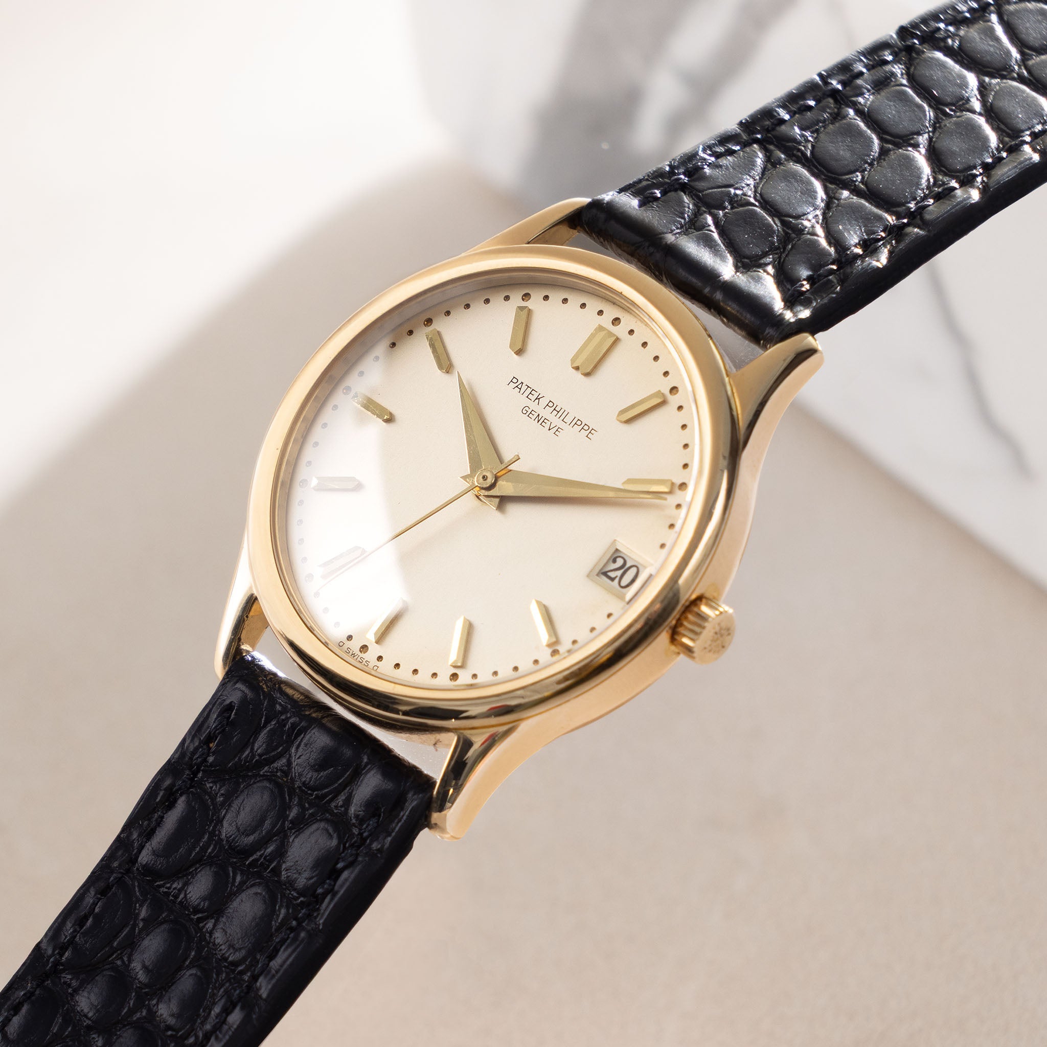 Patek Philippe Calatrava 3998J Argenté Dial ref. 3998j with Original Certificate of Origine