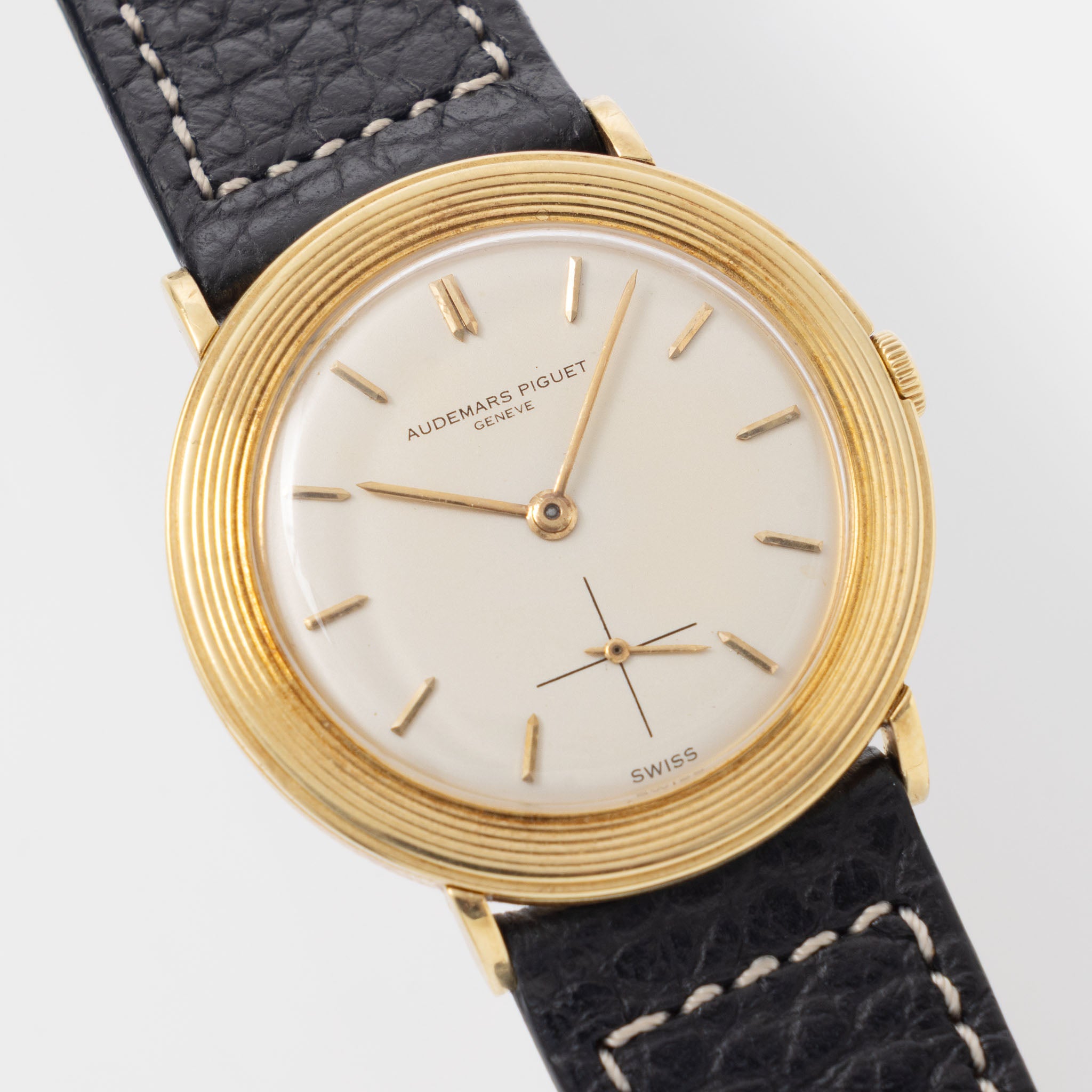 Audemars Piguet Disco volante in 18 k yellow gold