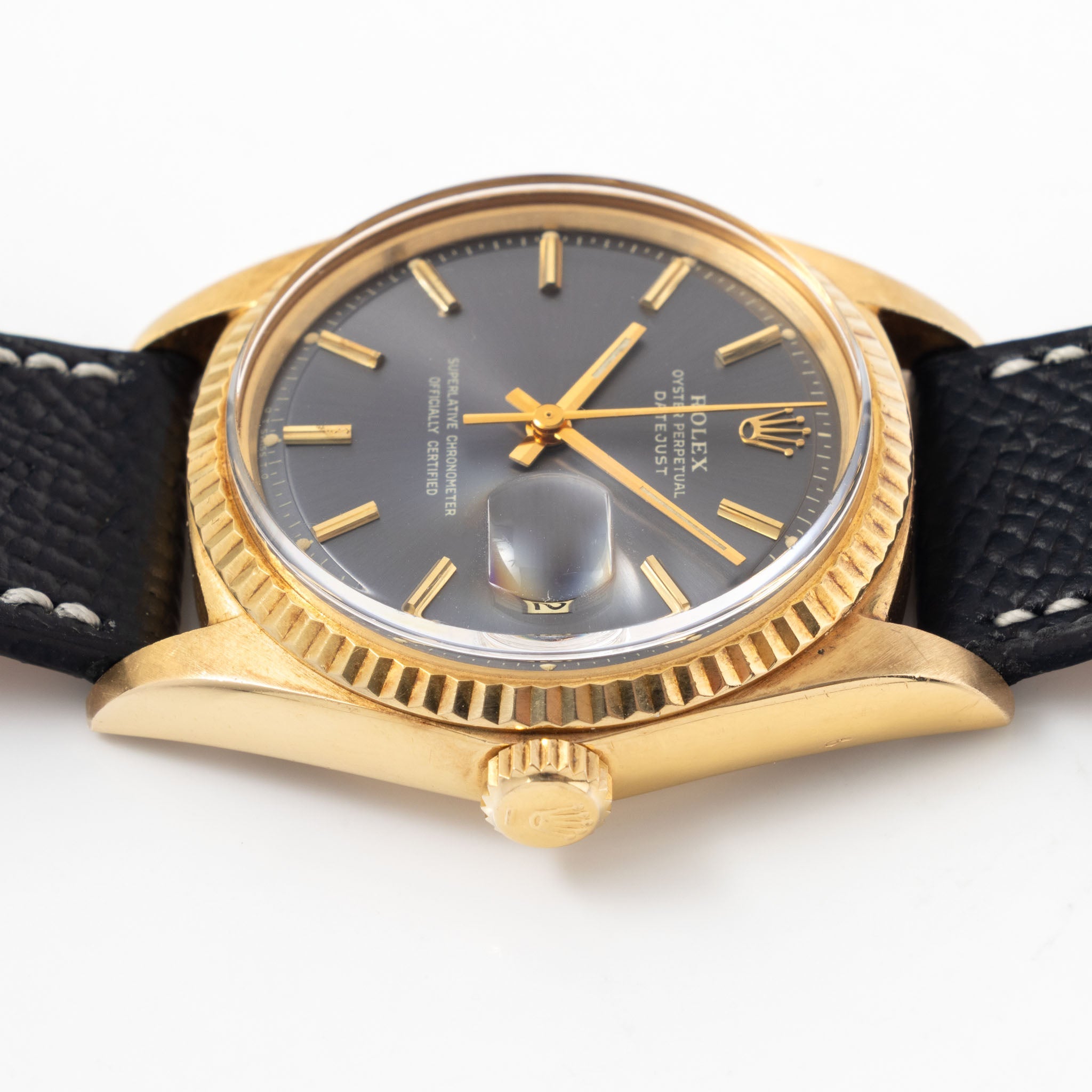 Rolex Datejust 1601/8 Grey soleil Sigma dial in 18 k yellow gold