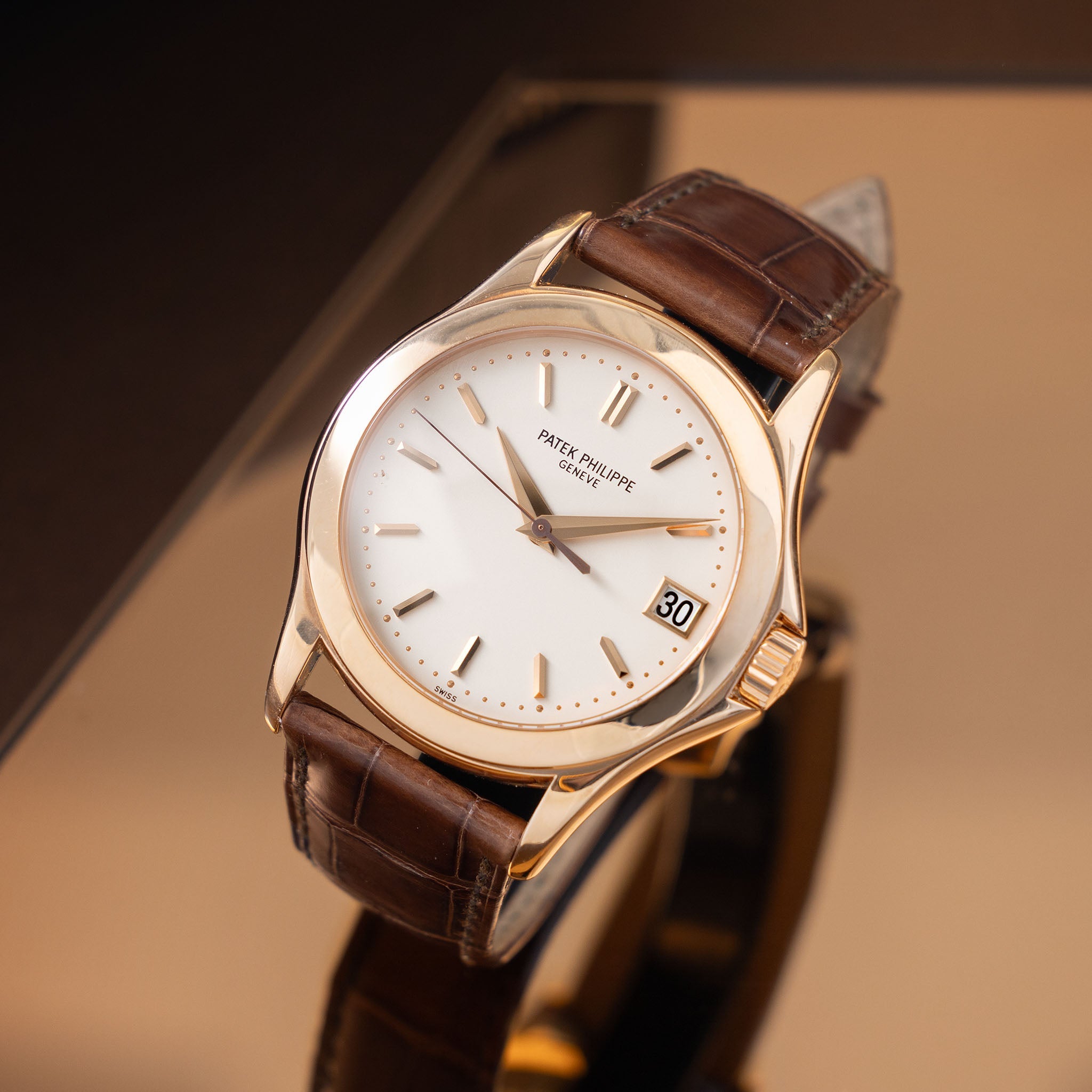 Patek Philippe Calatrava 5107R in 18k Rose Gołd Box and Paper Set