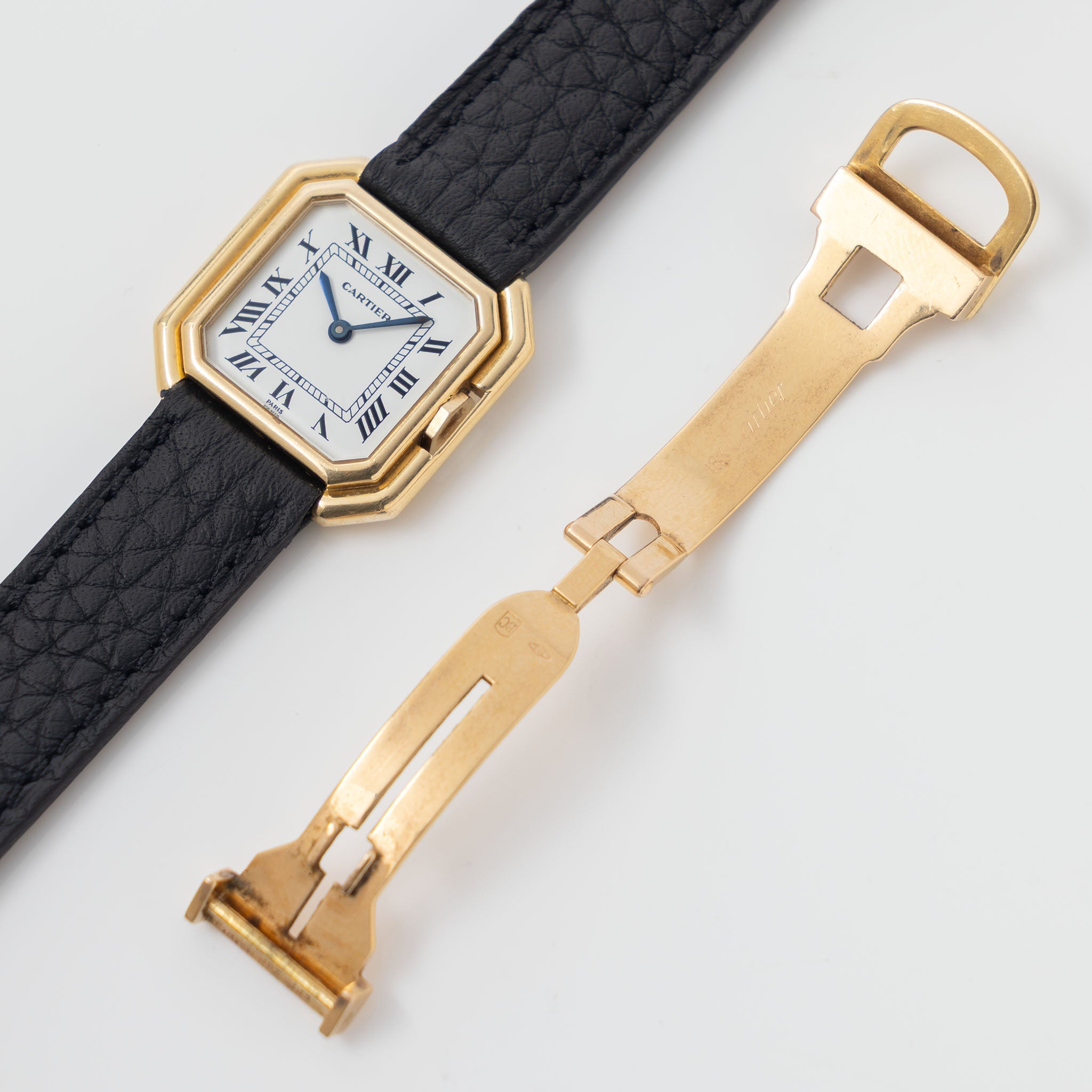 Cartier Ceinture in 18k Yellow Gold ref. 78100 Manual Wound Paris Dial