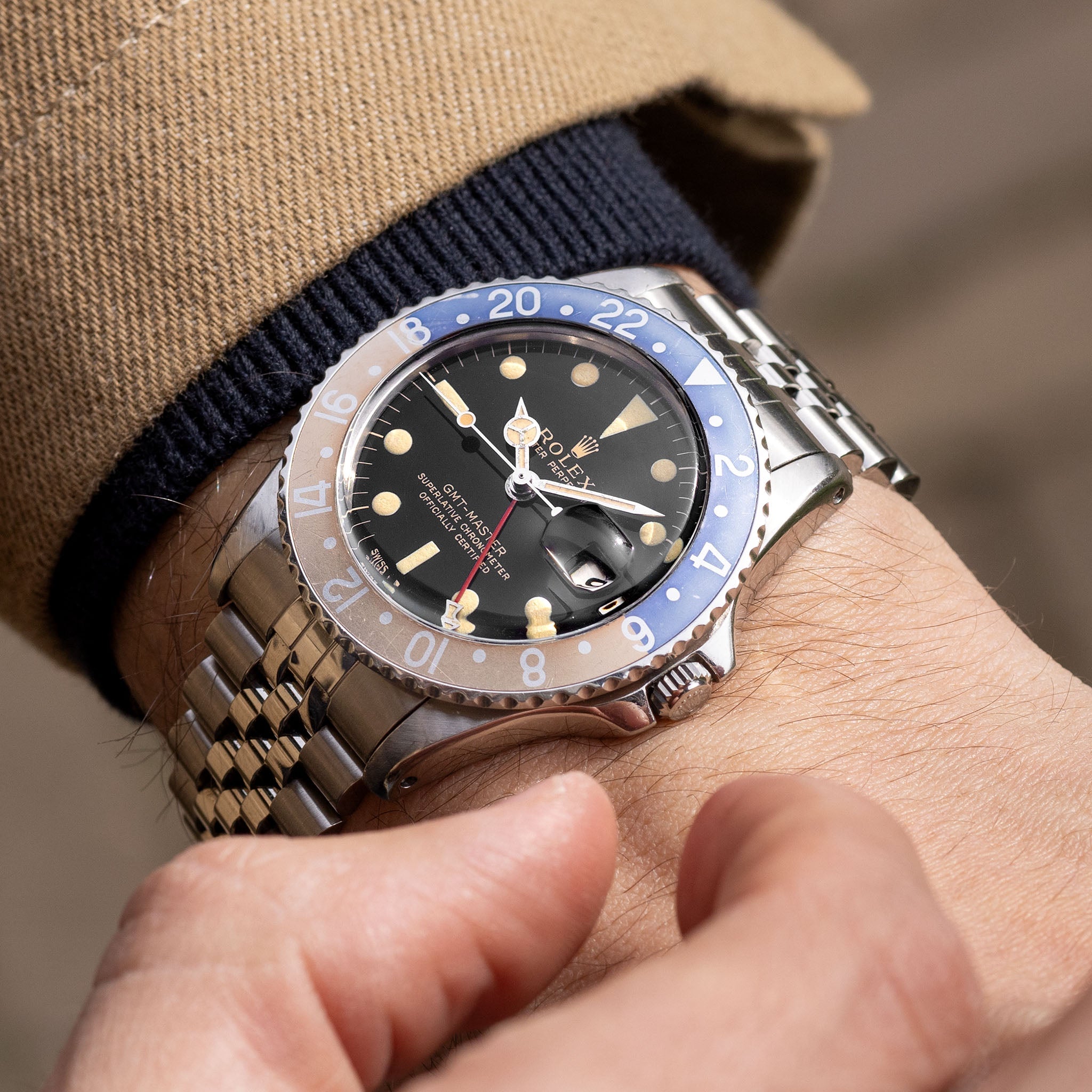 Rolex GMT-Master 1675 Pointed Crown Guard Case Gilt Dial