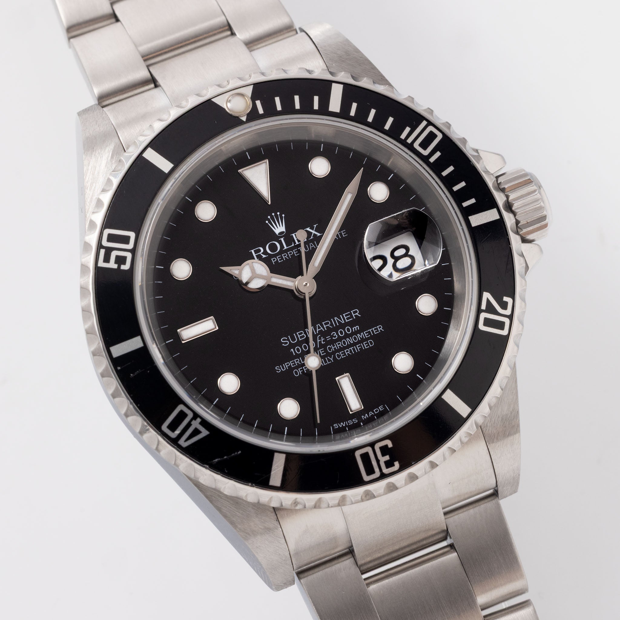 Rolex Submariner Date 16610 Swiss Made Dial No Lug-Holes Case
