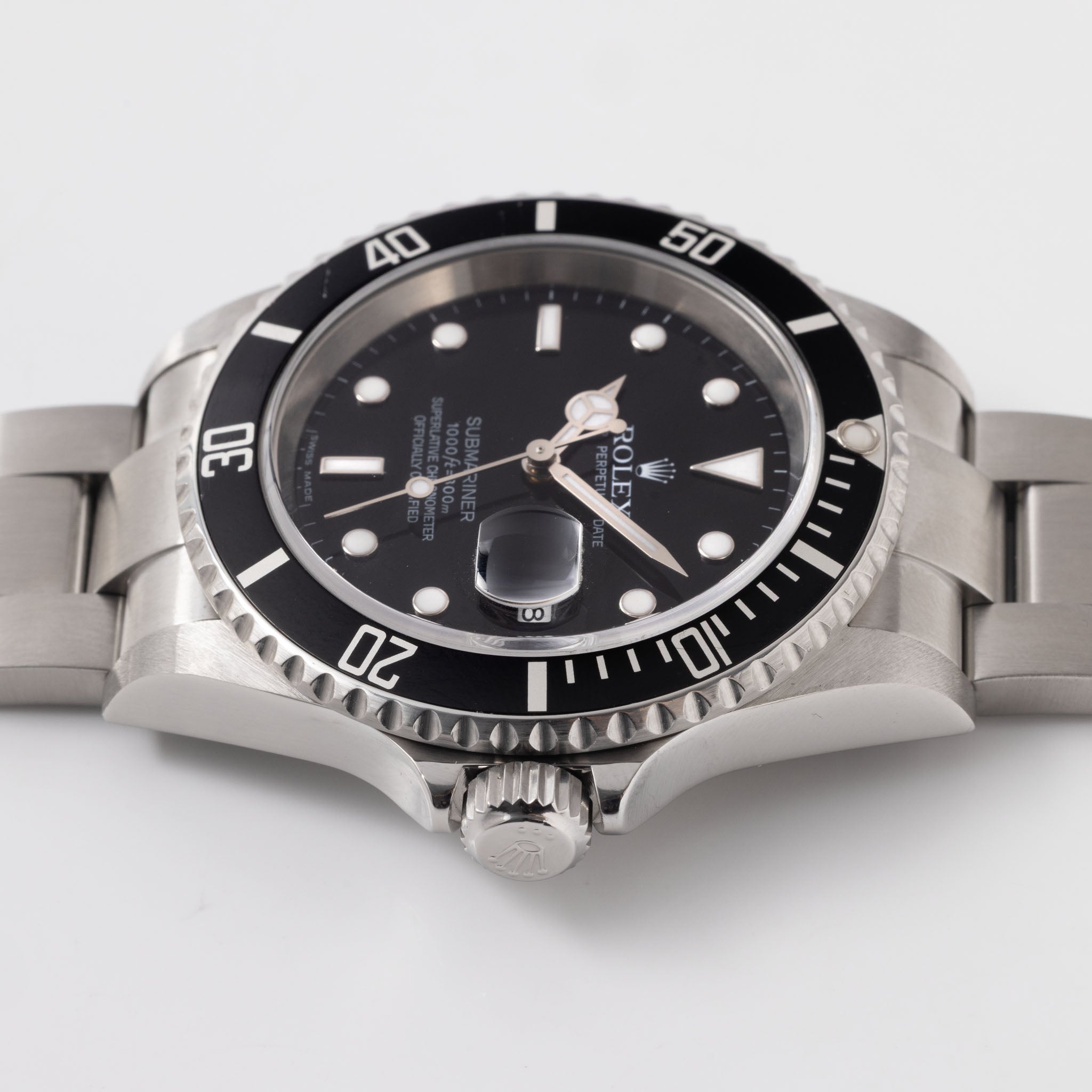 Rolex Submariner Date 16610 Swiss Made Dial No Lug-Holes Case