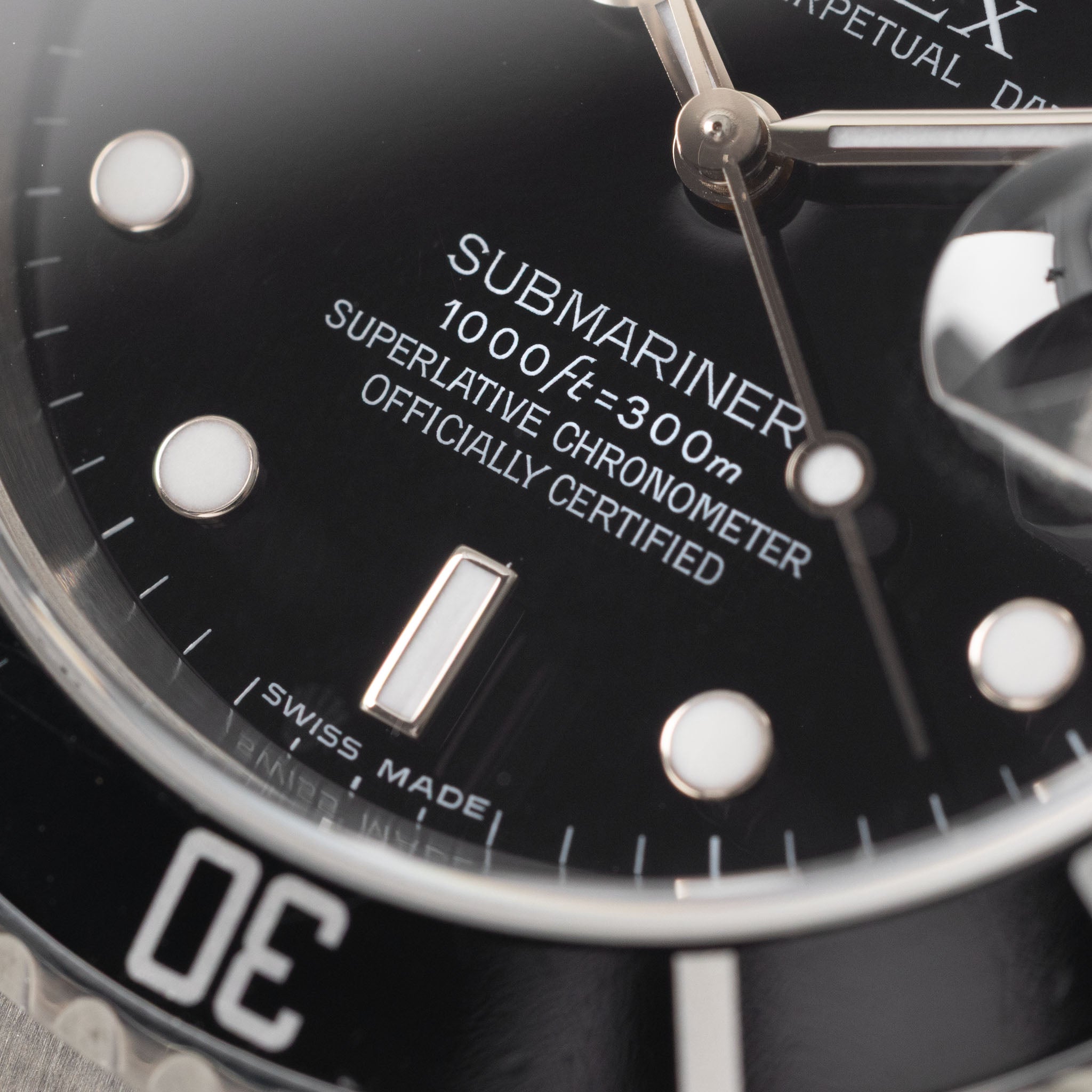 Rolex Submariner Date 16610 Swiss Made Dial No Lug-Holes Case