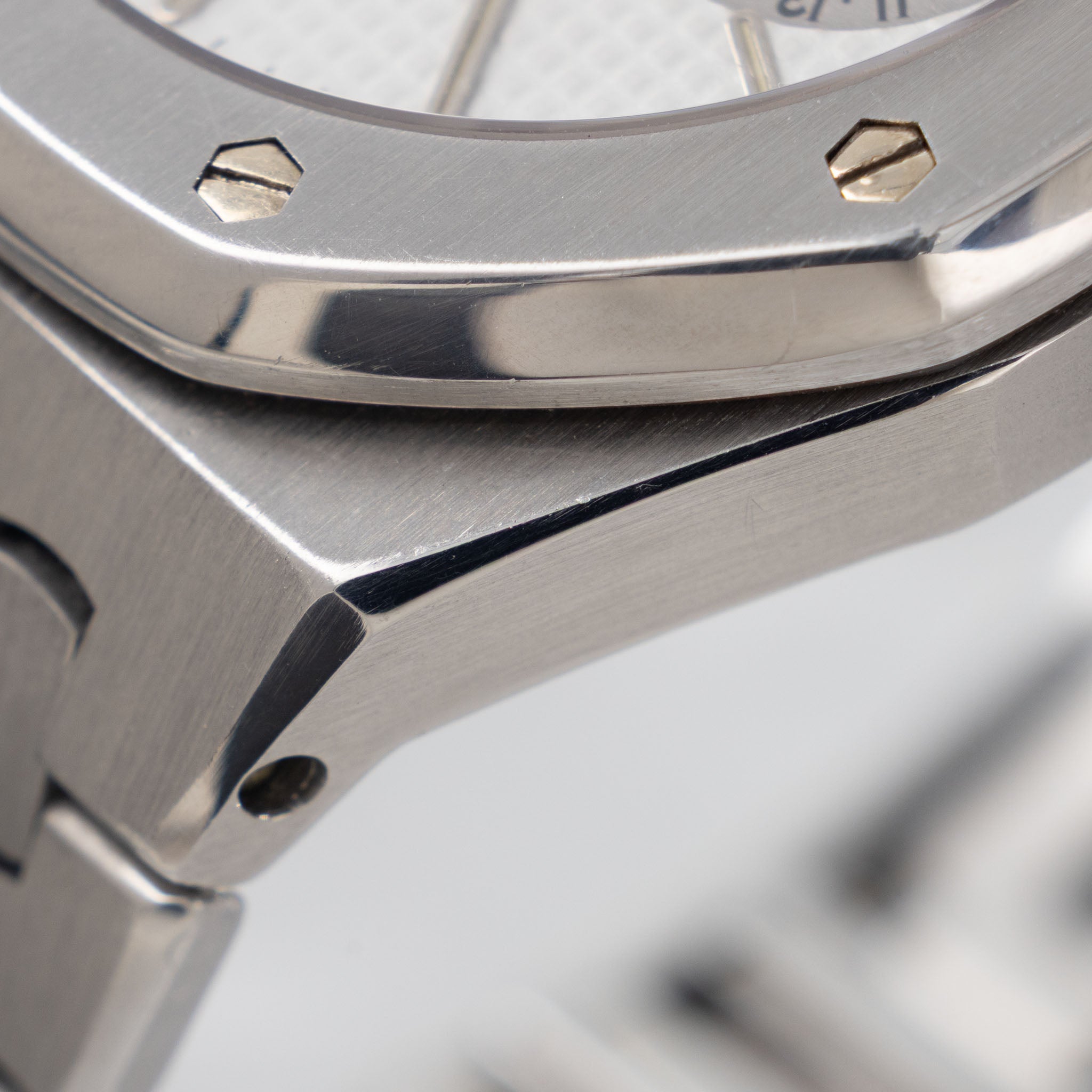 Audemars Piguet Royal Oak 25572ST Day-Date Owl White MK1 Dial