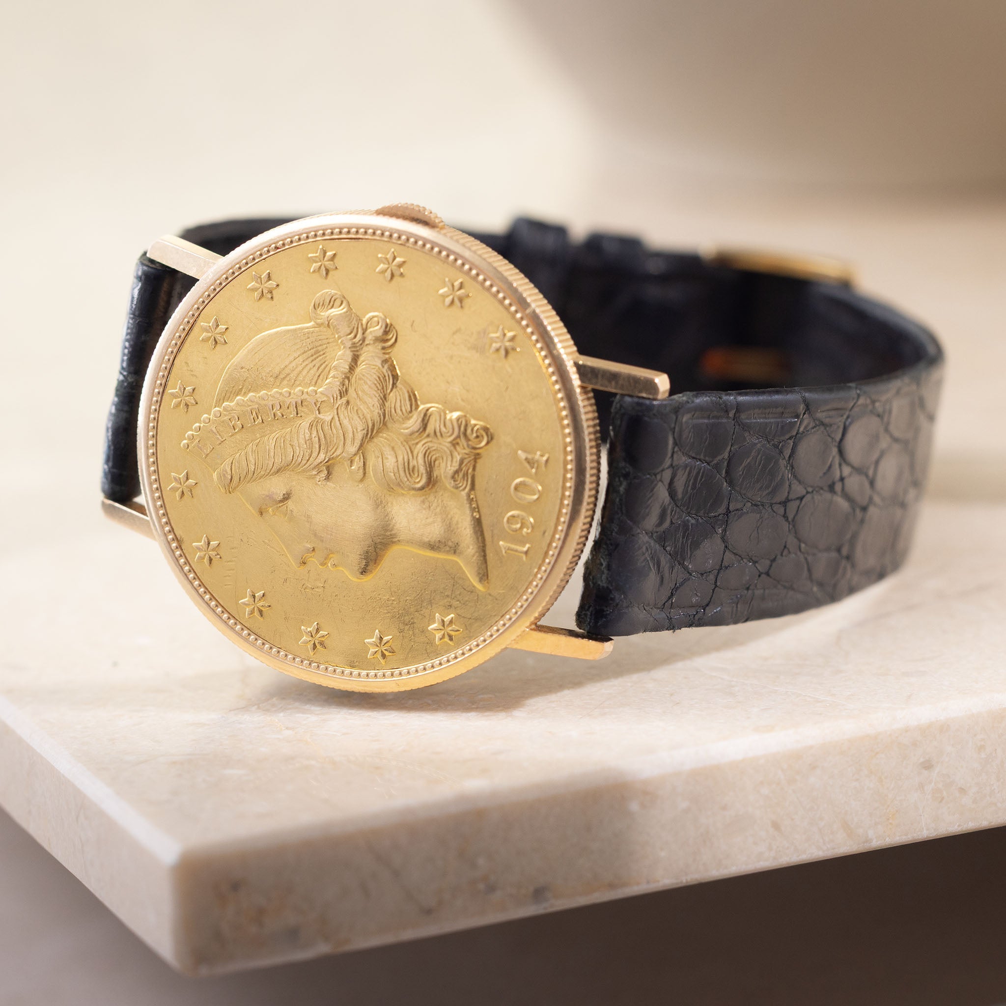 Vacheron Constantin Coin Watch in 18k Yellow Gold 4928