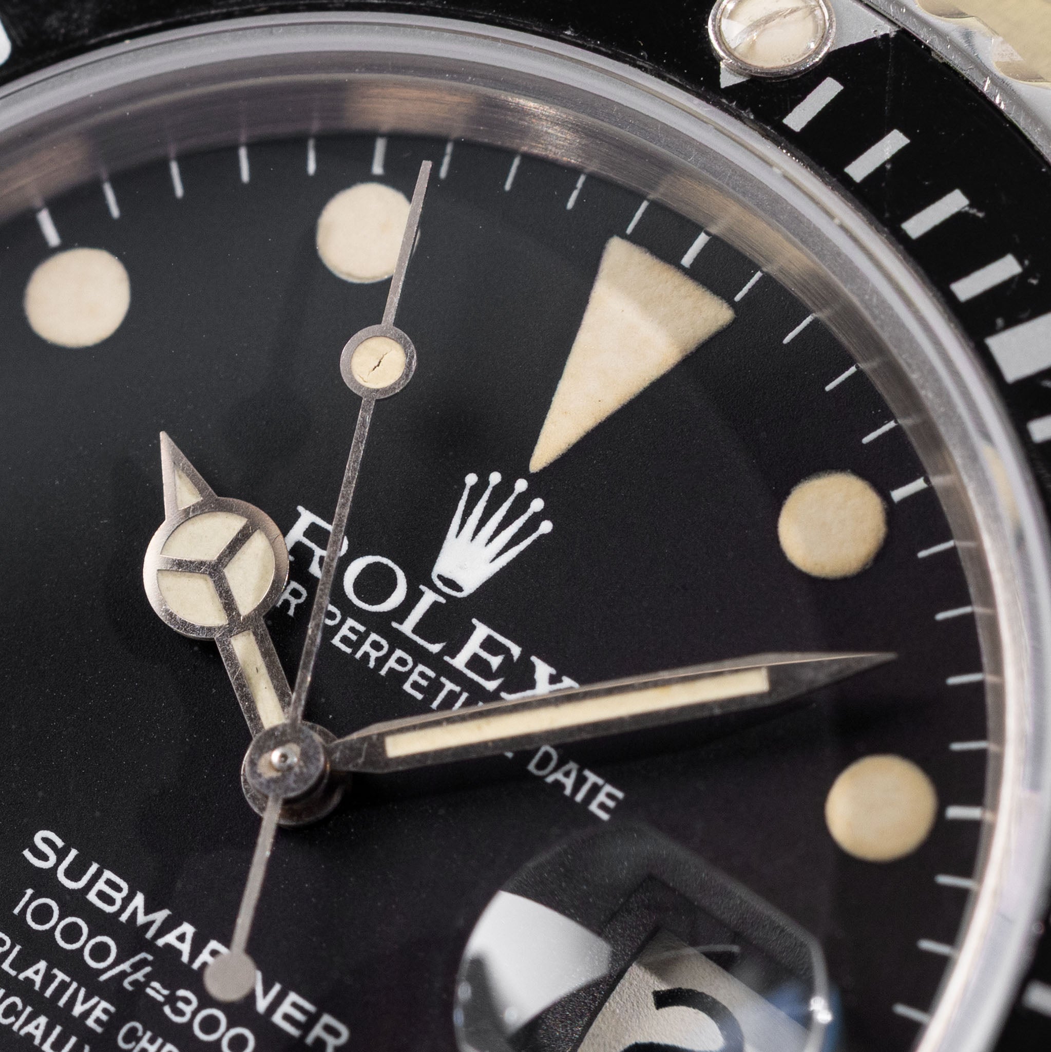 Rolex Submariner 16800 Matte Dial with Creamy Patina