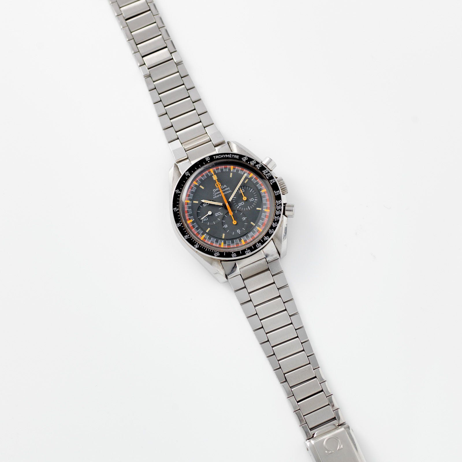 Omega Speedmaster 2nd Generation Racing Dial 145.022 69ST