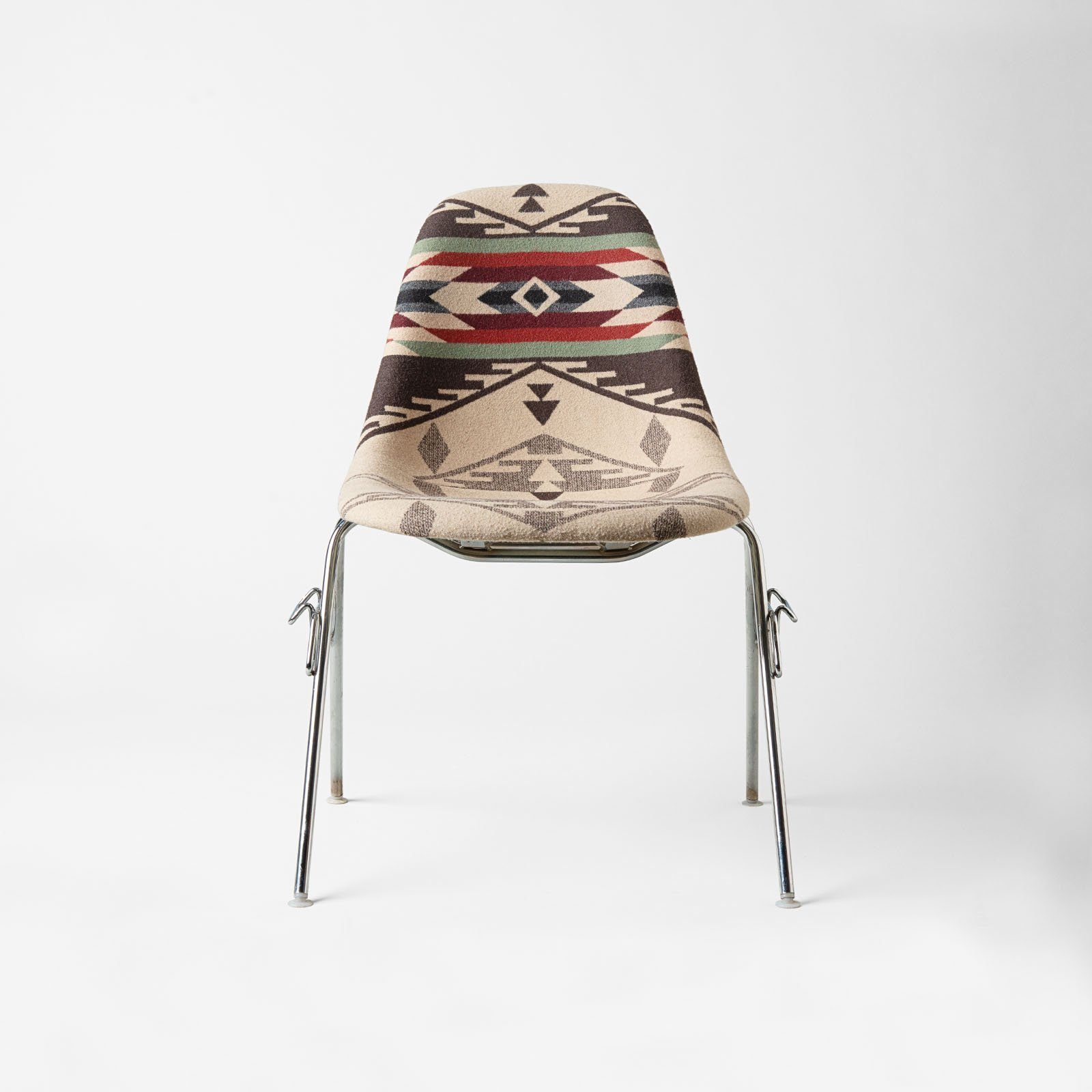 1960s Unique Pendelton Eames Side Chair Beige